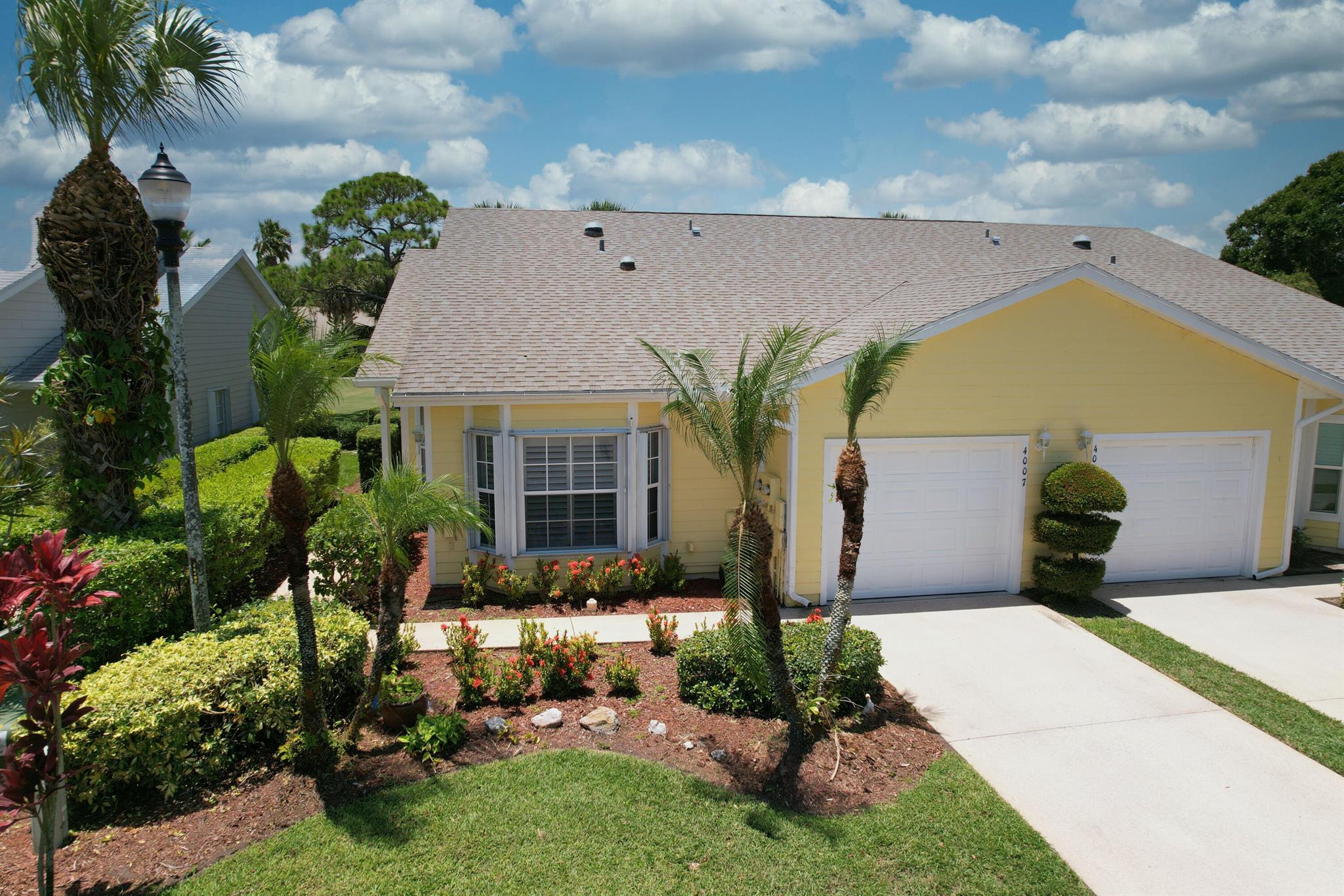 Gorgeous Upgraded Villa Overlooking the Gator Trace Golf Course. Luxury vinyl plank Flooring throughout, Plantation shutters, Ceiling fans and recessed lighting. Beautiful Kitchen with white shaker style cabinets, soft close doors and drawers. Quartz countertops, marble backsplash, Stainless Steel Appliances. Master Bath has walk in shower with floor to ceiling tile plus free standing soaker tub. Dual sinks. Dual flush toilet with bidet attachment. Newer Roof and AC. Accordian Shutters. HOA fee includes cable and internet. Furniture negotiable.