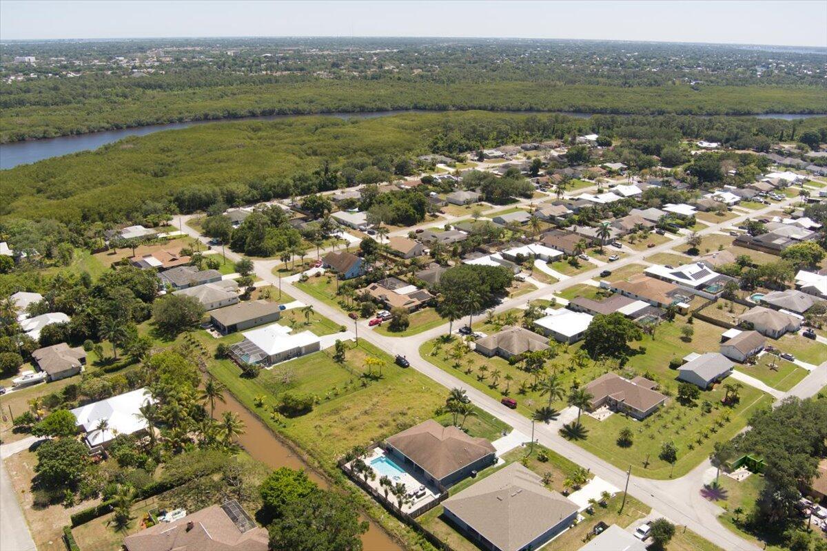 PORT ST LUCIE SECTION 3 - Residential