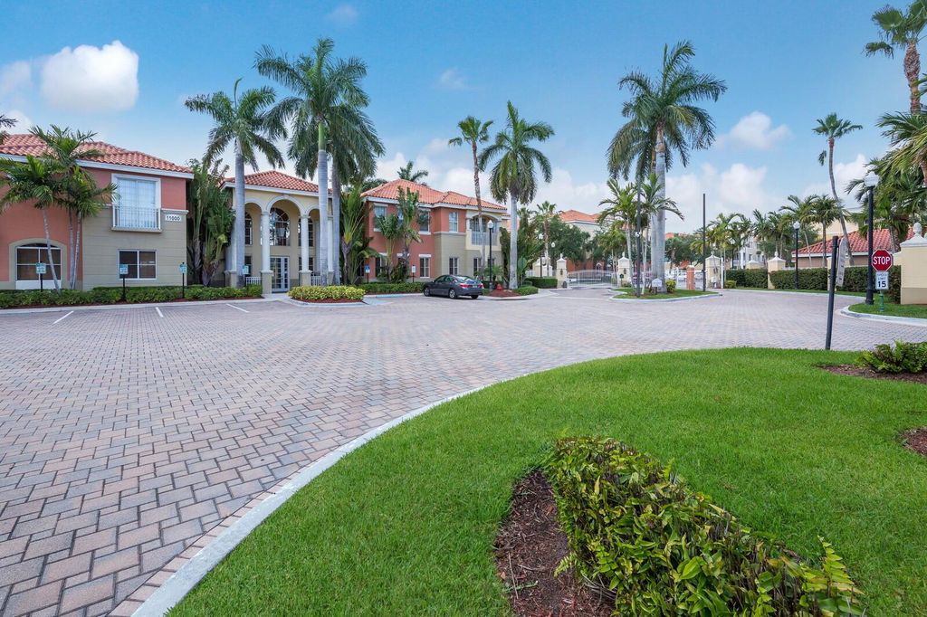 Photo of 11025 Legacy Boulevard #203, Palm Beach Gardens, FL 33410 (MLS # R10983153)