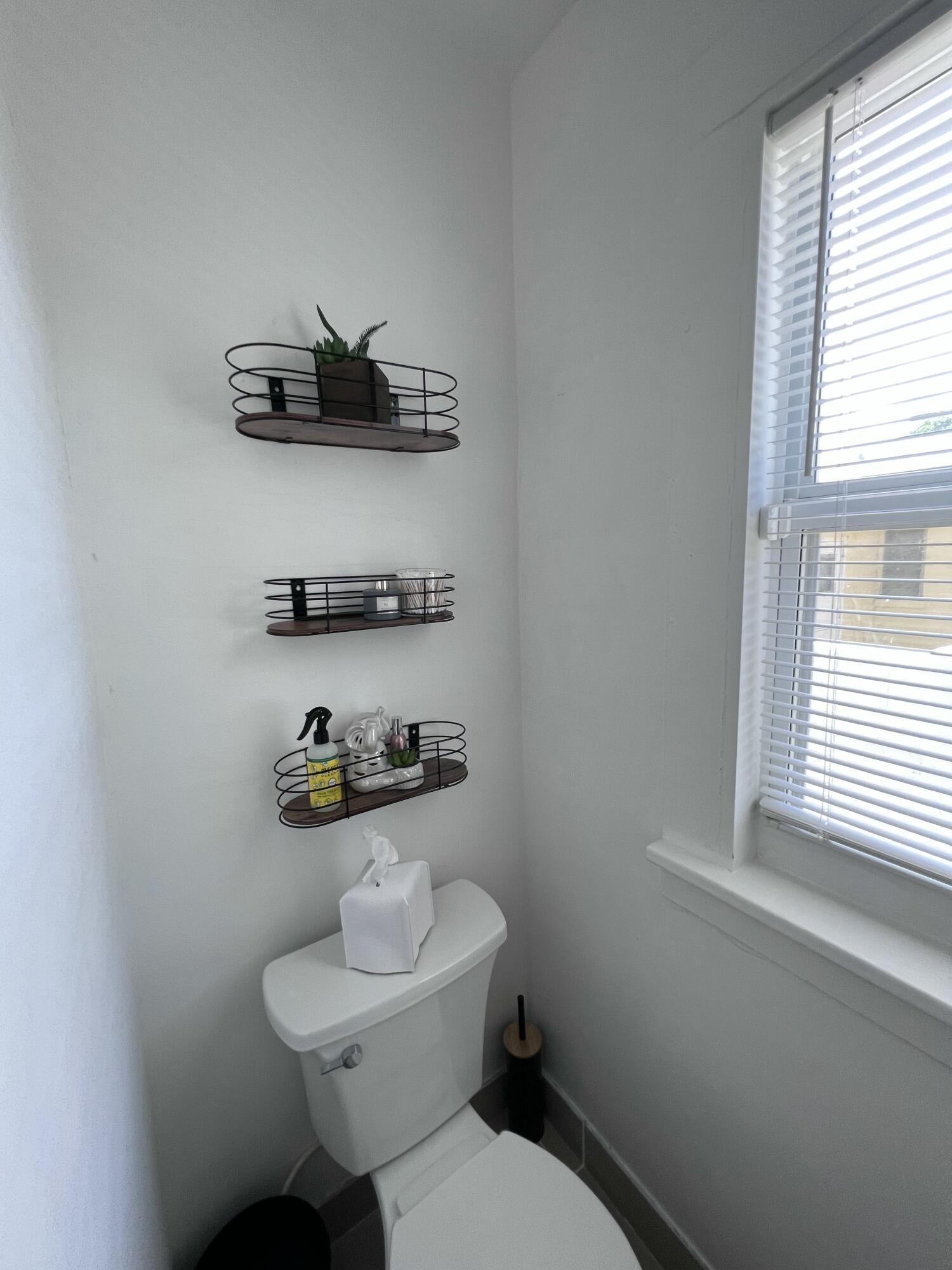 LAKE WORTH TOWN OF ADD 1 - Residential Lease