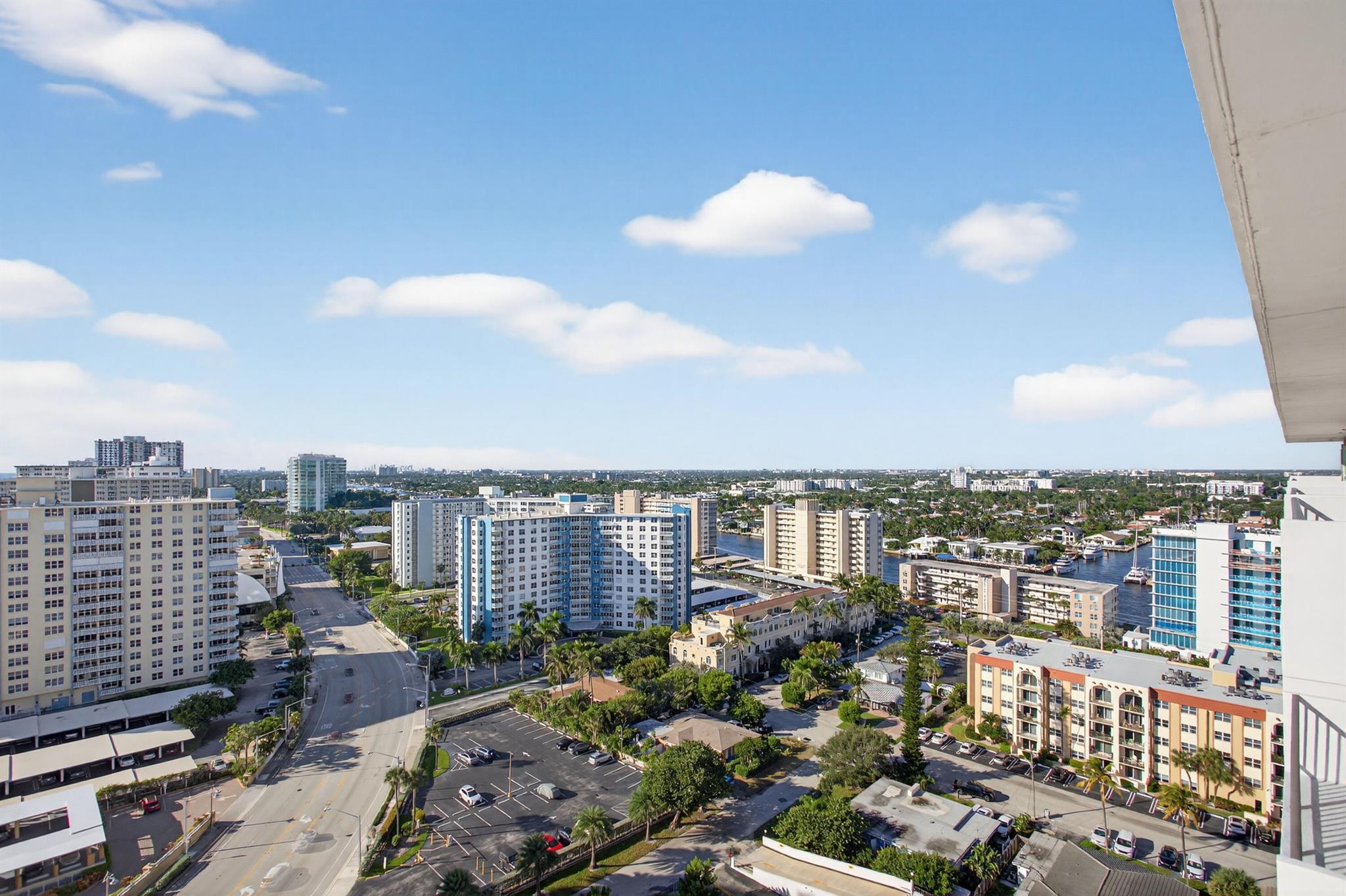 PARLIAMENT HOUSE - Residential