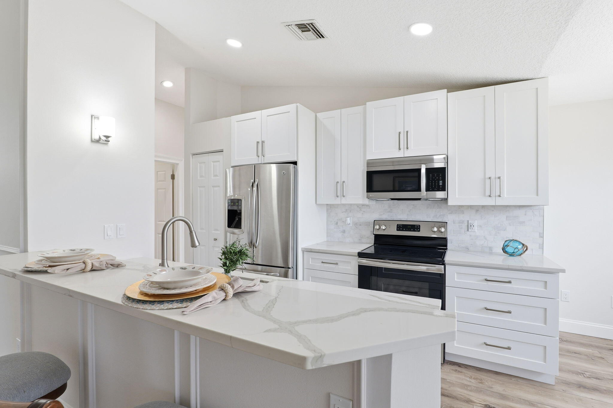 VERO BEACH HIGHLANDS UNIT 4 - Residential