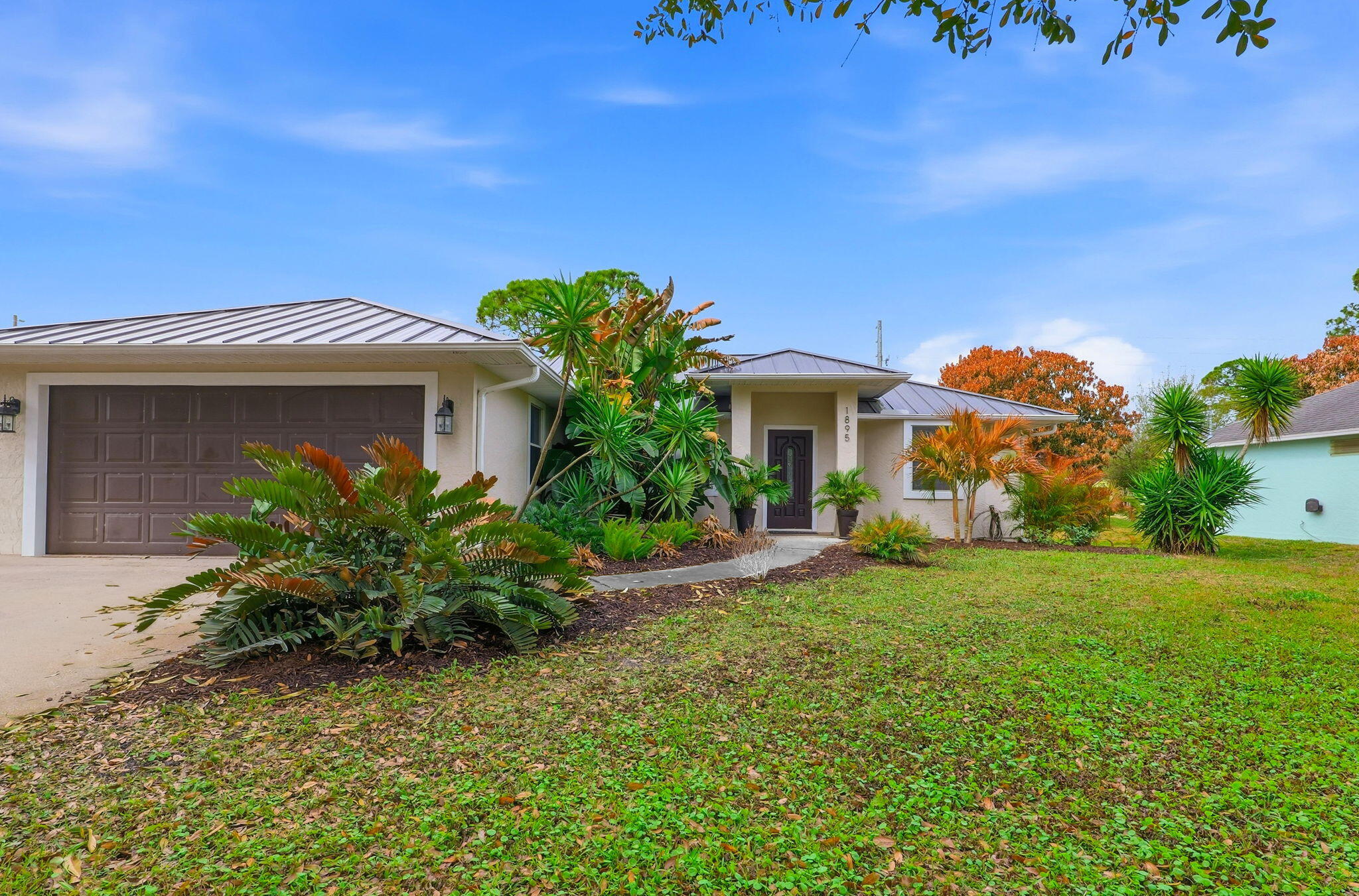 VERO BEACH HIGHLANDS UNIT 4 - Residential