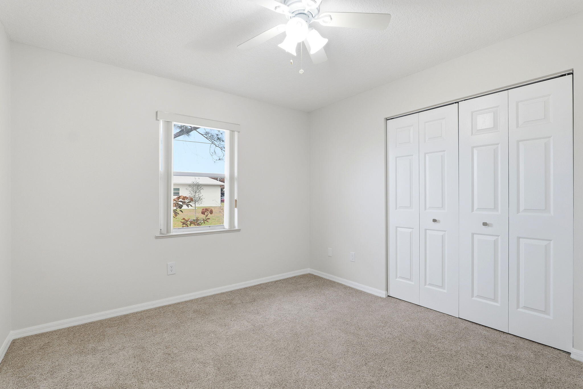 VERO BEACH HIGHLANDS UNIT 4 - Residential