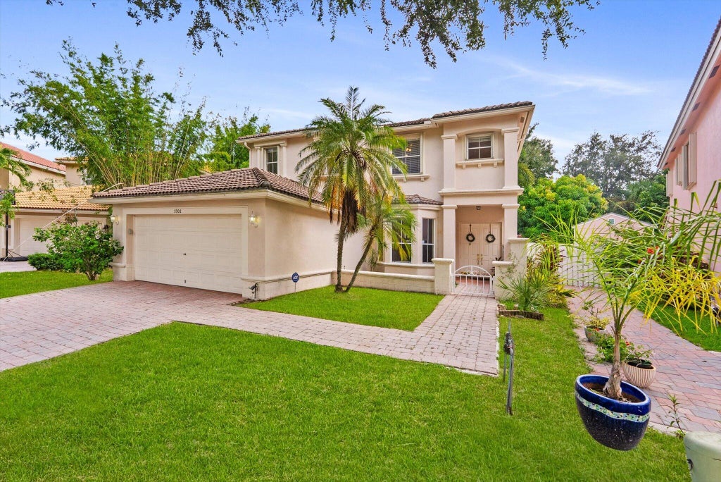 Photo of 5302 VICTORIA Circle, West Palm Beach, FL 33409 (MLS # B26073633)