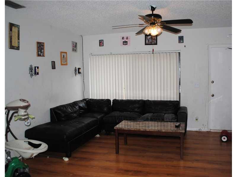 Coral Springs Villas - Residential