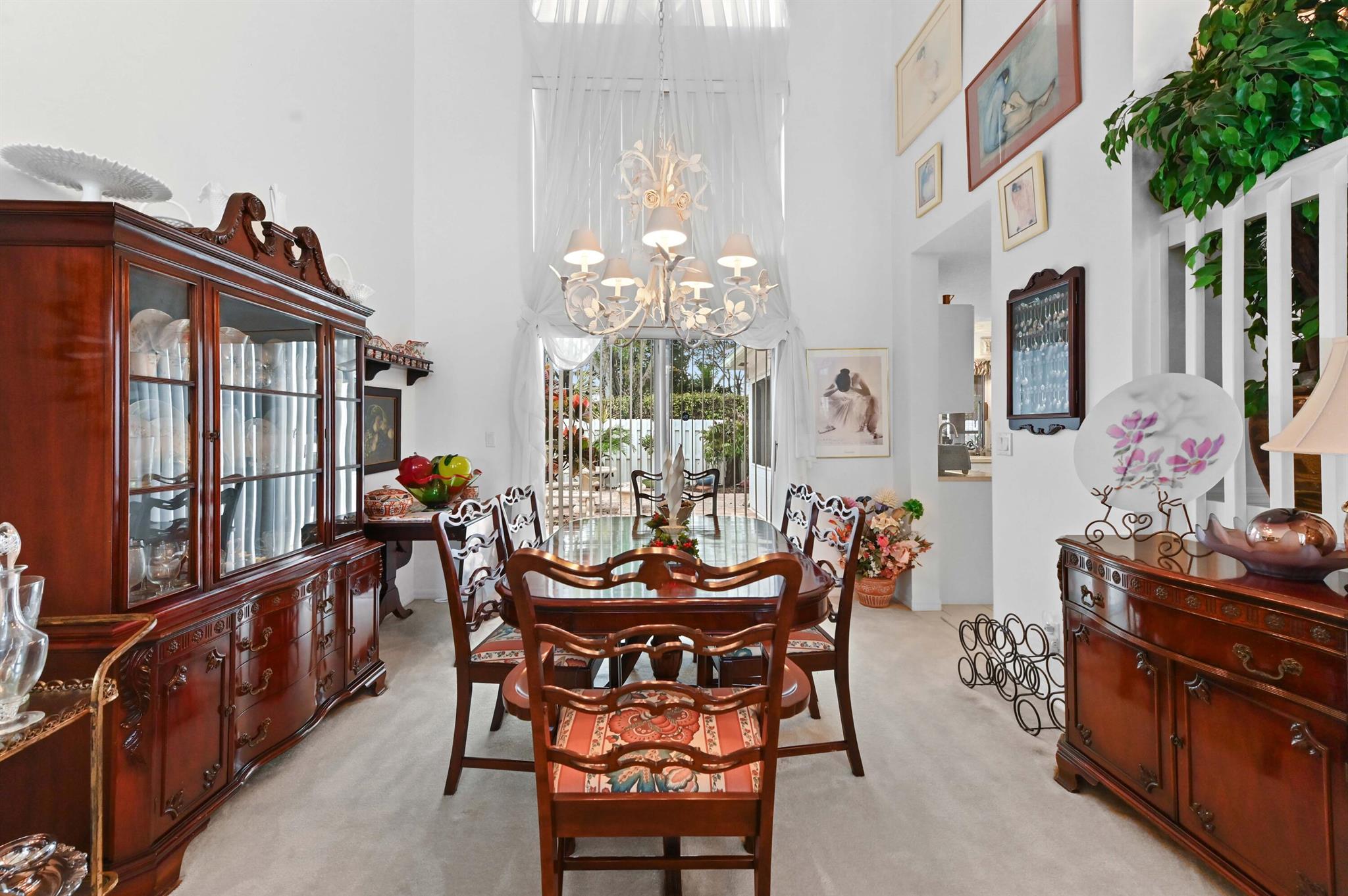 LAKE CHARLESTON - Residential