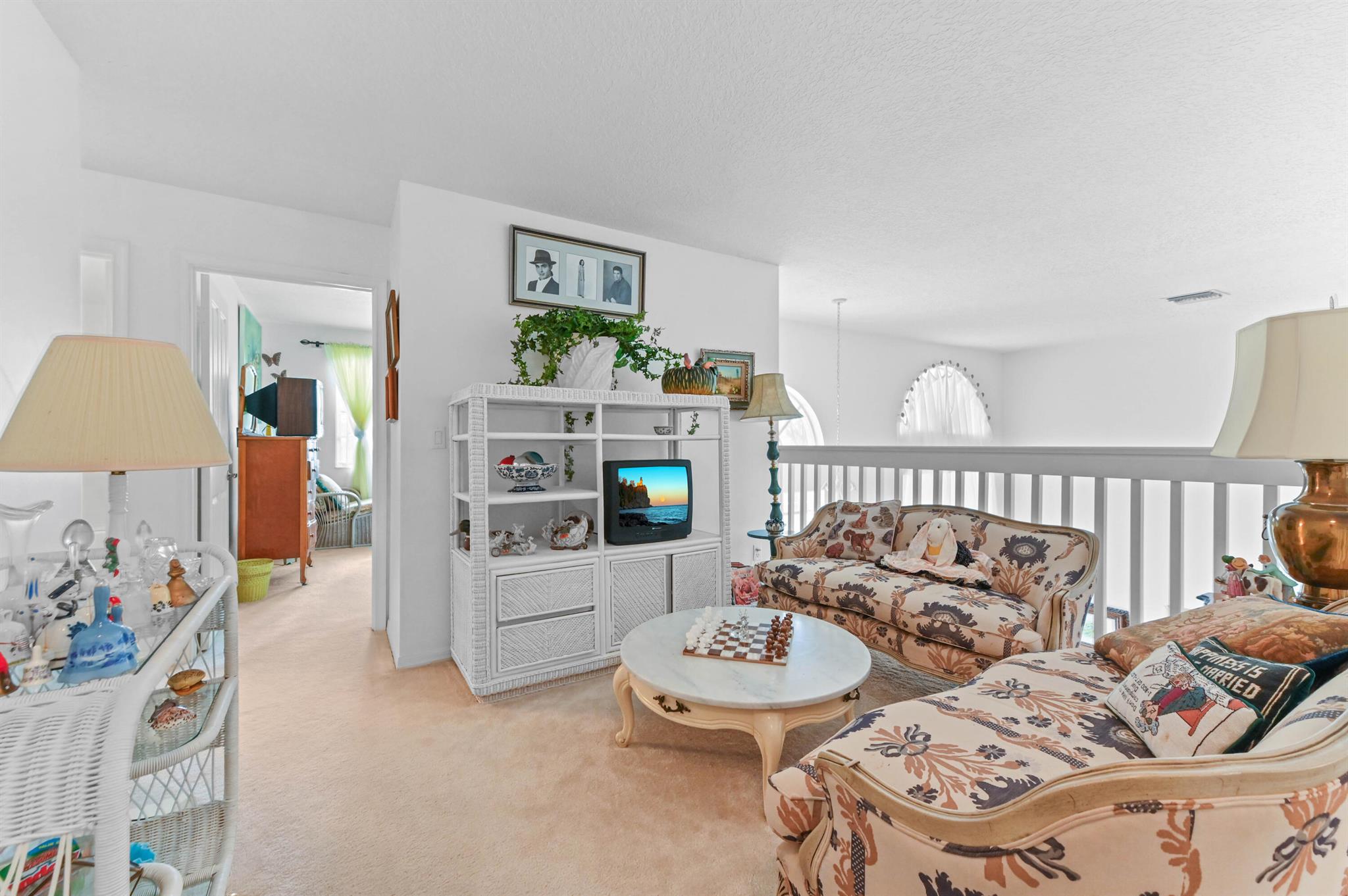 LAKE CHARLESTON - Residential