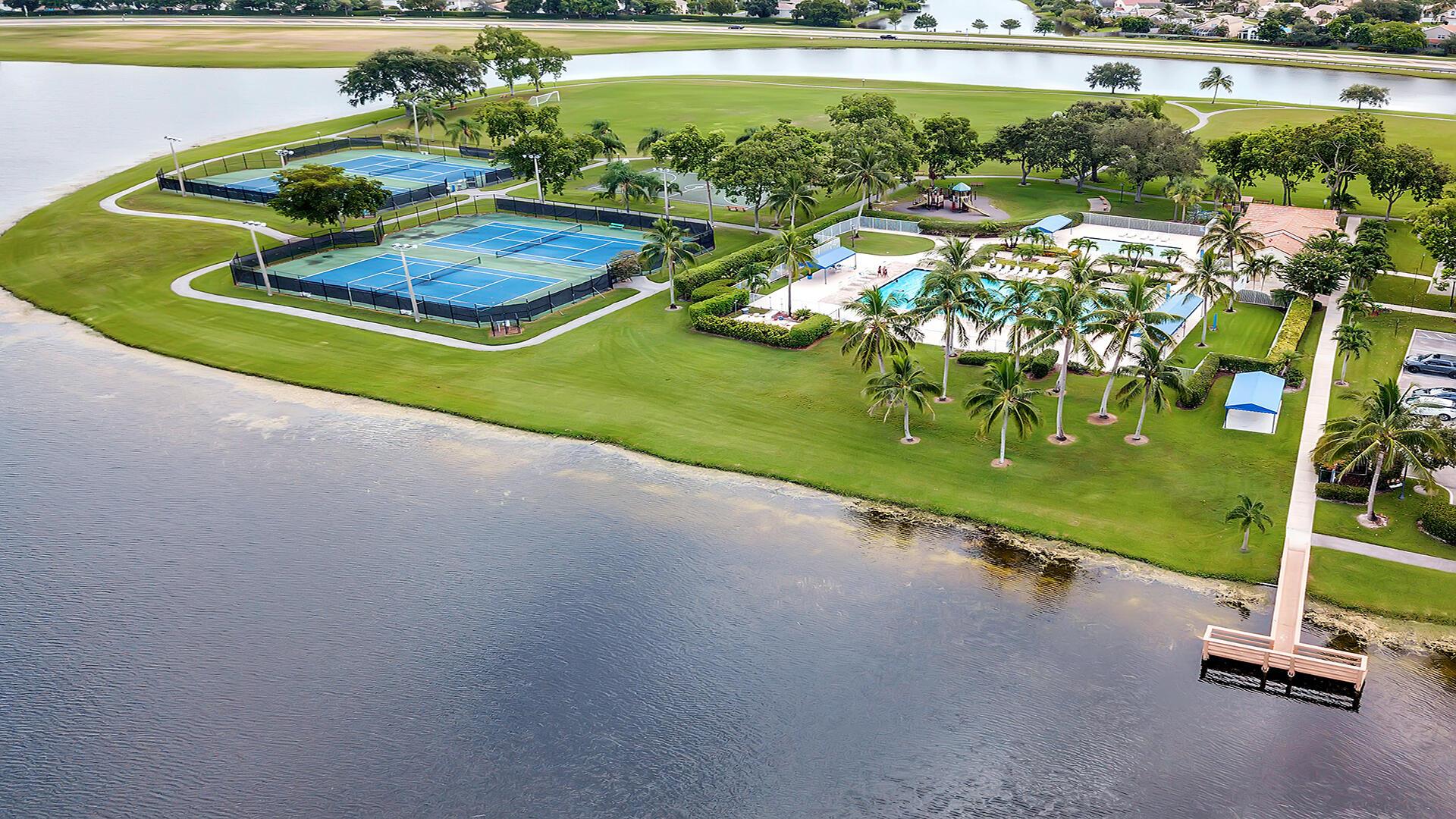 LAKE CHARLESTON - Residential