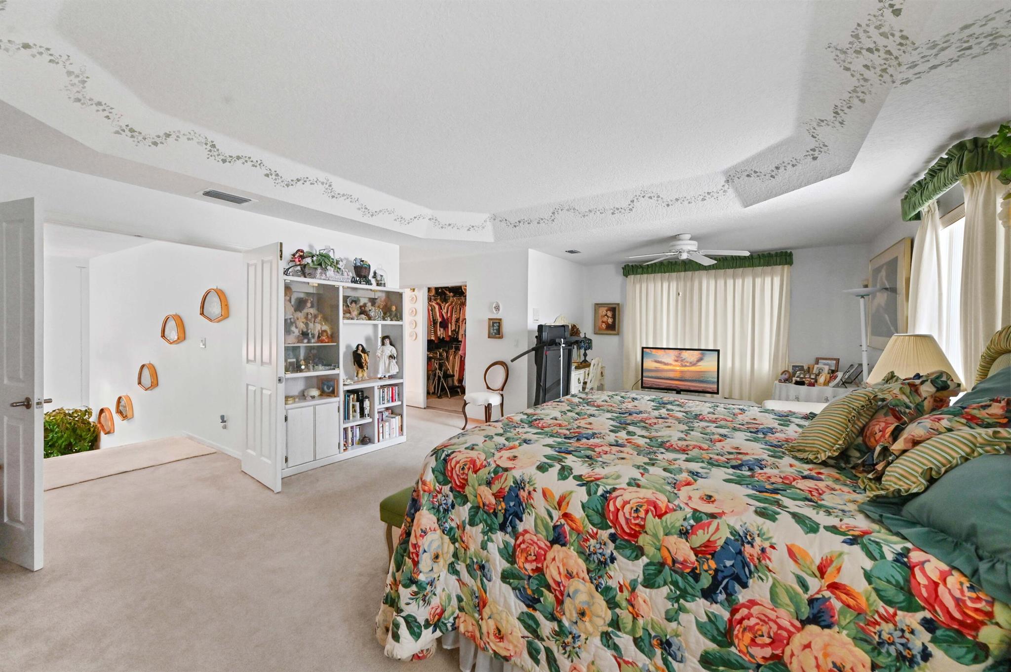 LAKE CHARLESTON - Residential