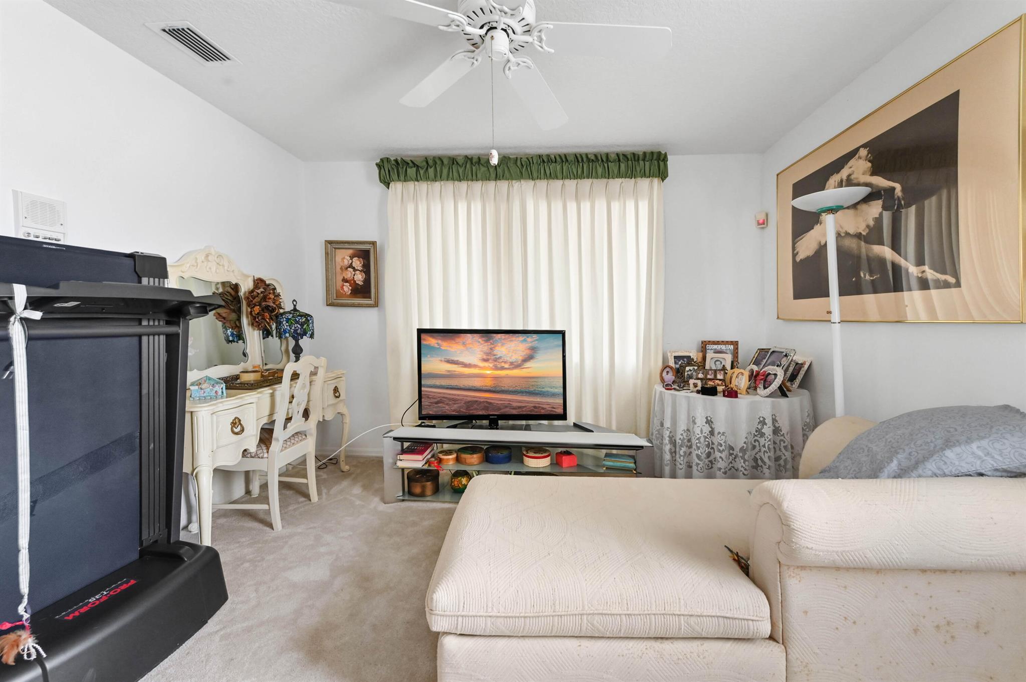 LAKE CHARLESTON - Residential