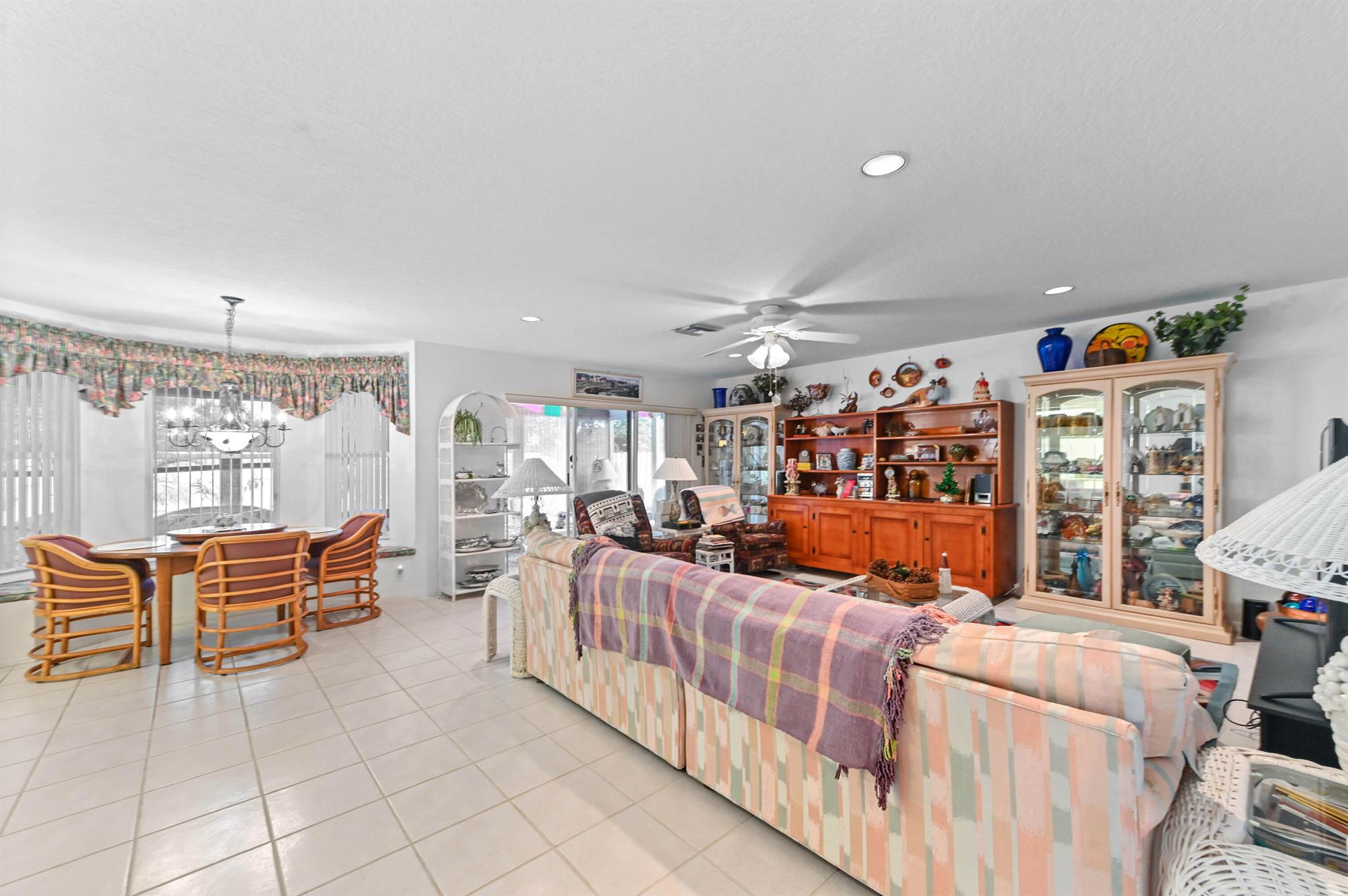 LAKE CHARLESTON - Residential