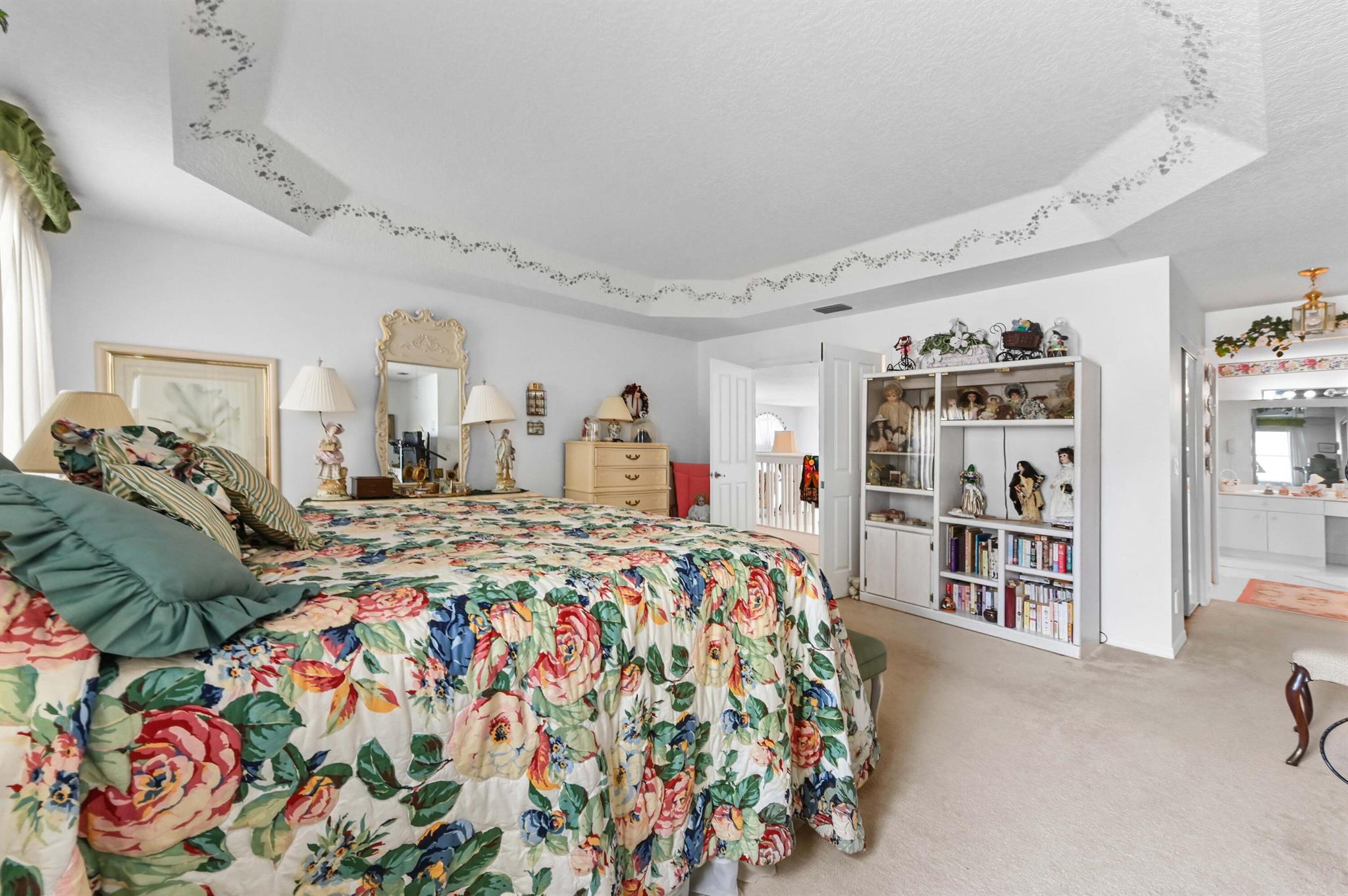 LAKE CHARLESTON - Residential