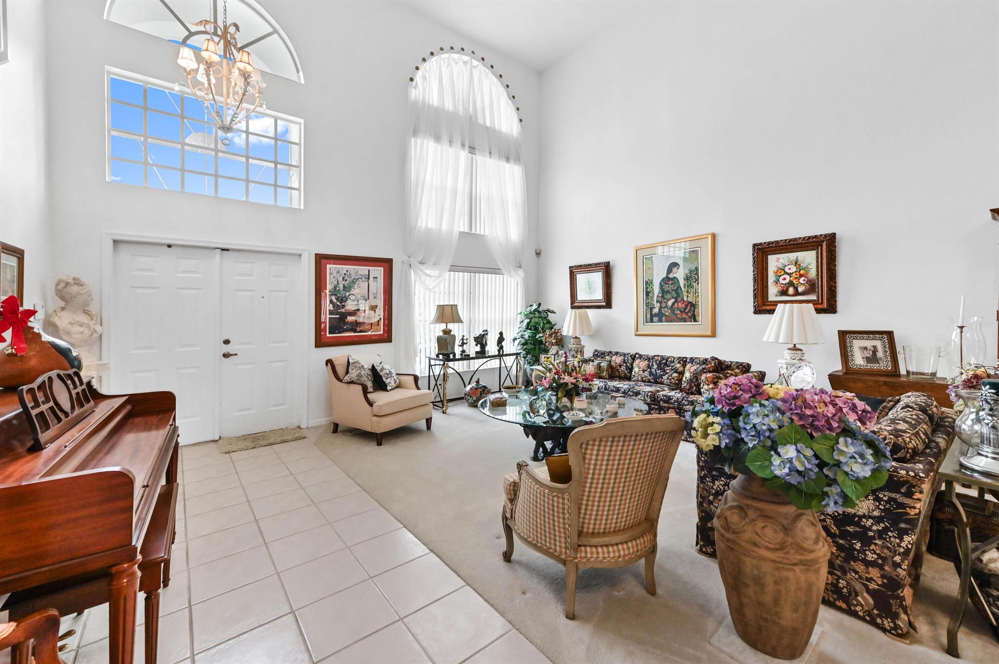 LAKE CHARLESTON - Residential