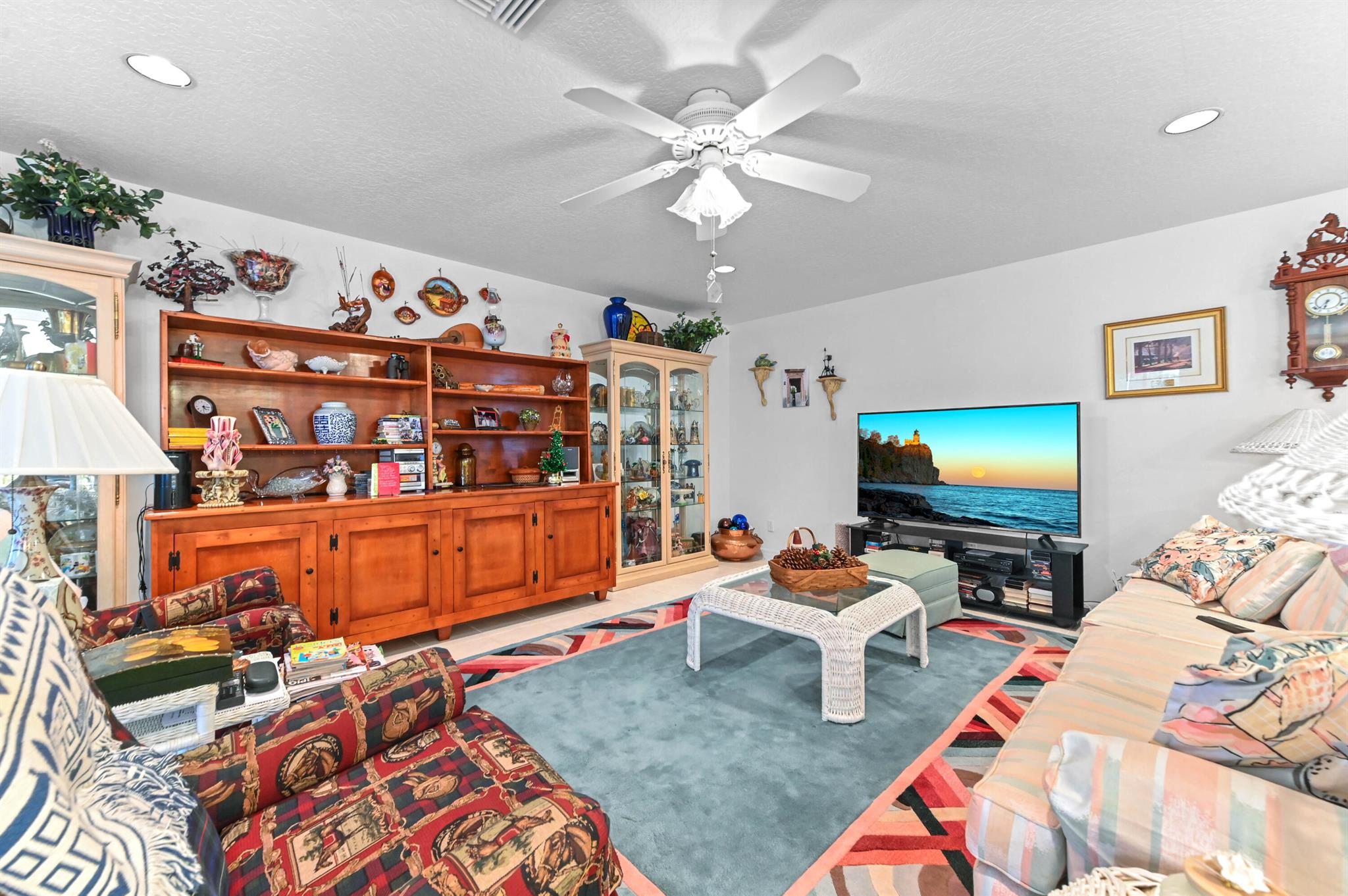 LAKE CHARLESTON - Residential