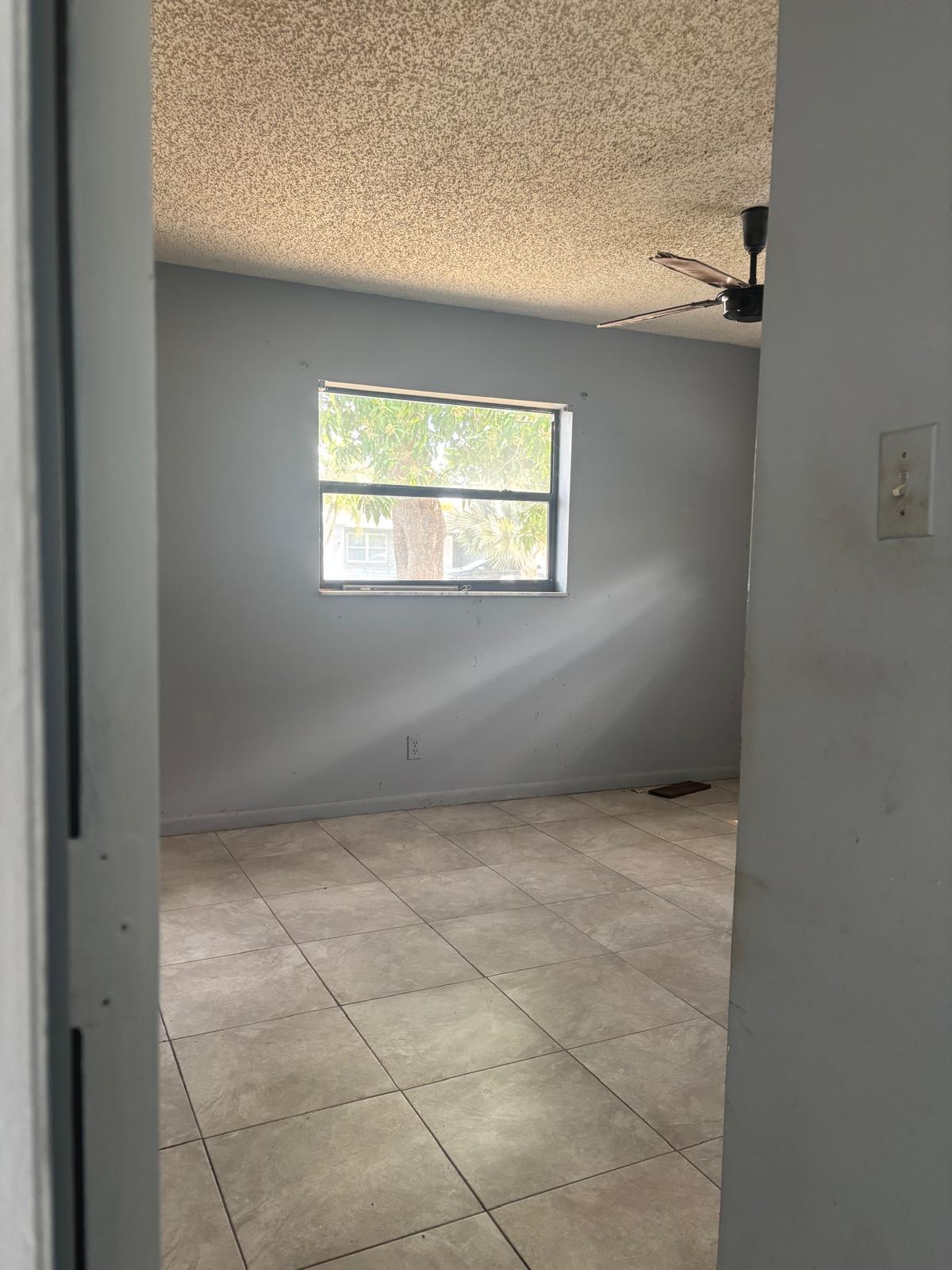 ORIOLE-MARGATE SEC 4 - Residential