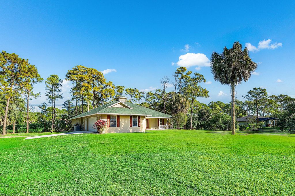 Photo of 17109 Murcott Boulevard, The Acreage, FL 33470 (MLS # B26021719)