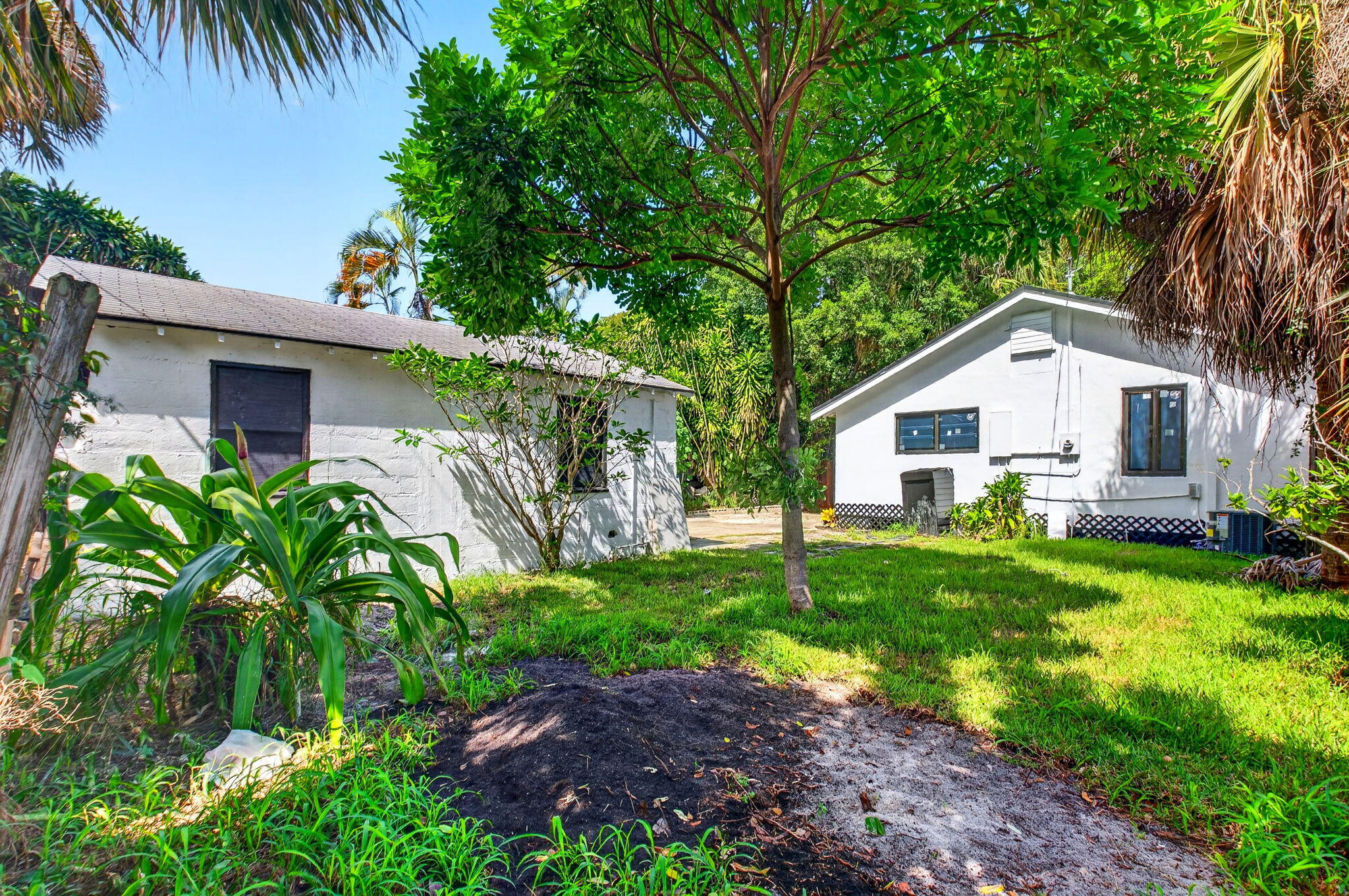 516 48TH Street