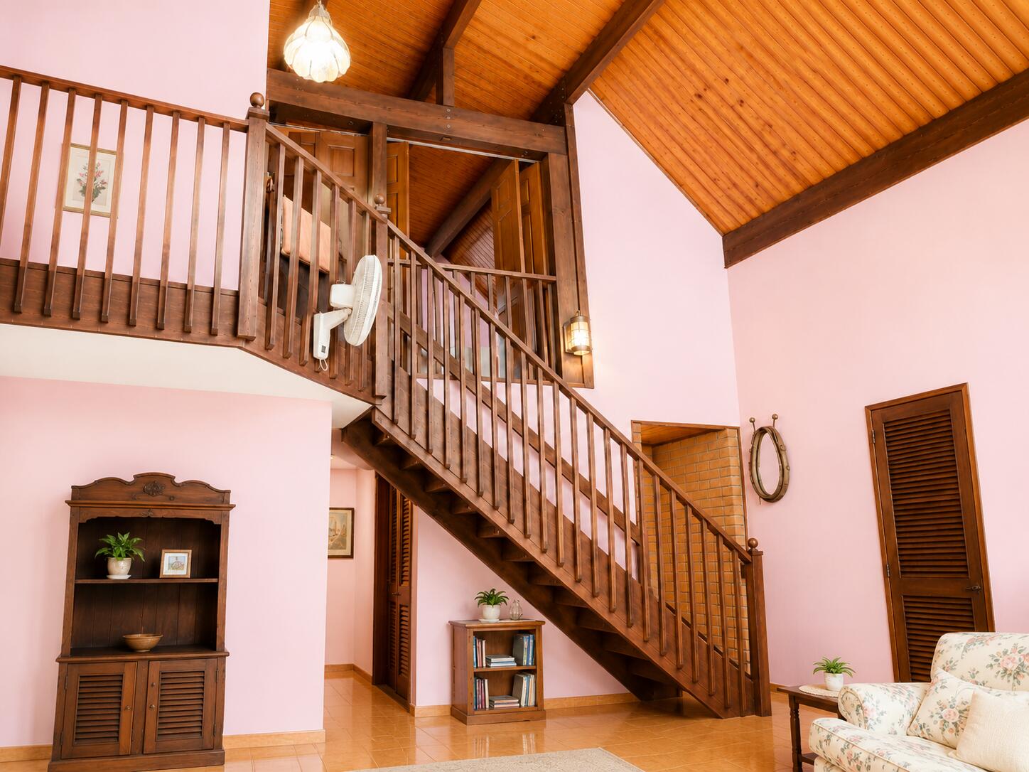 123 Pine Lane