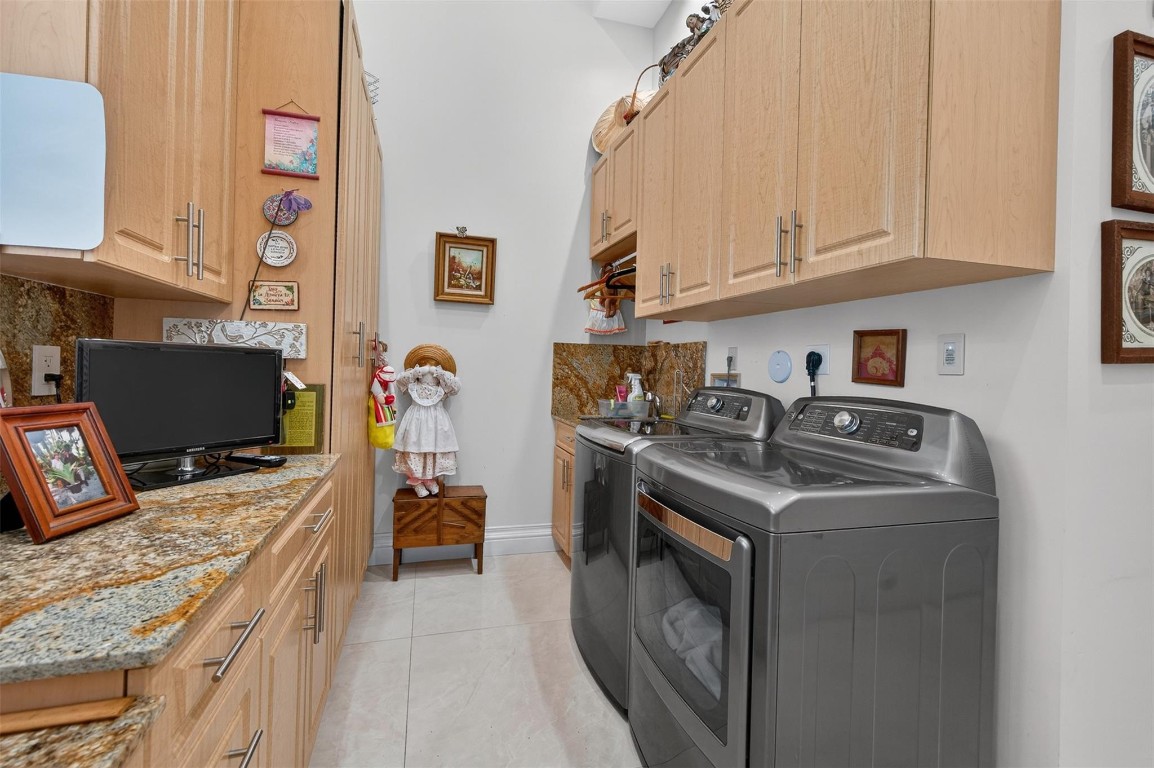 Estates At Sunshine Ranch - Residential