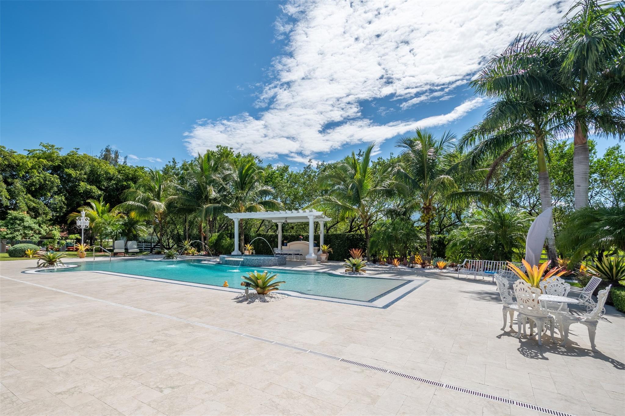 Estates At Sunshine Ranch - Residential