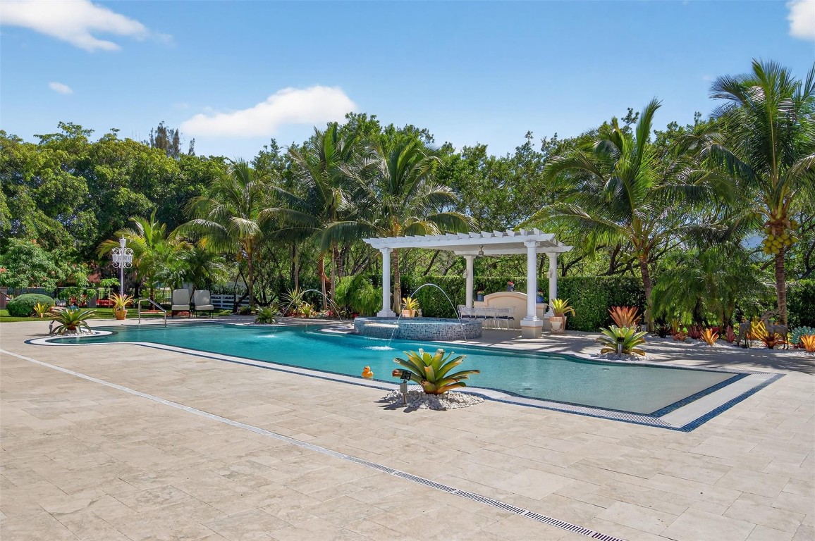 Estates At Sunshine Ranch - Residential