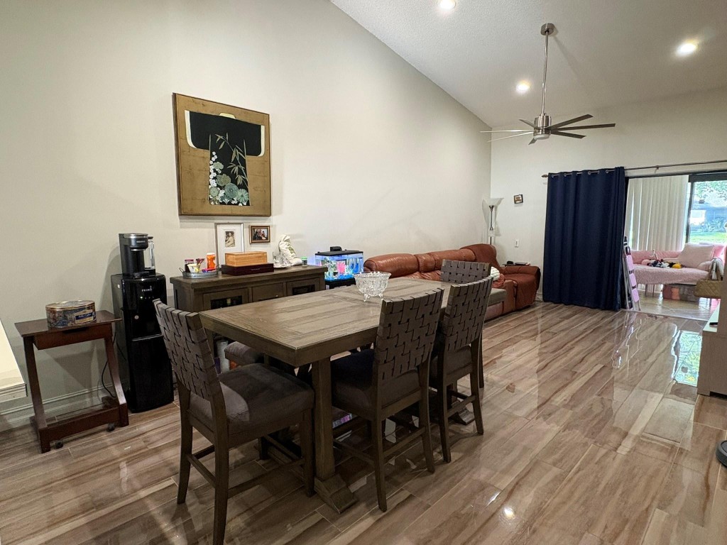 3304 Carambola Circle 3304