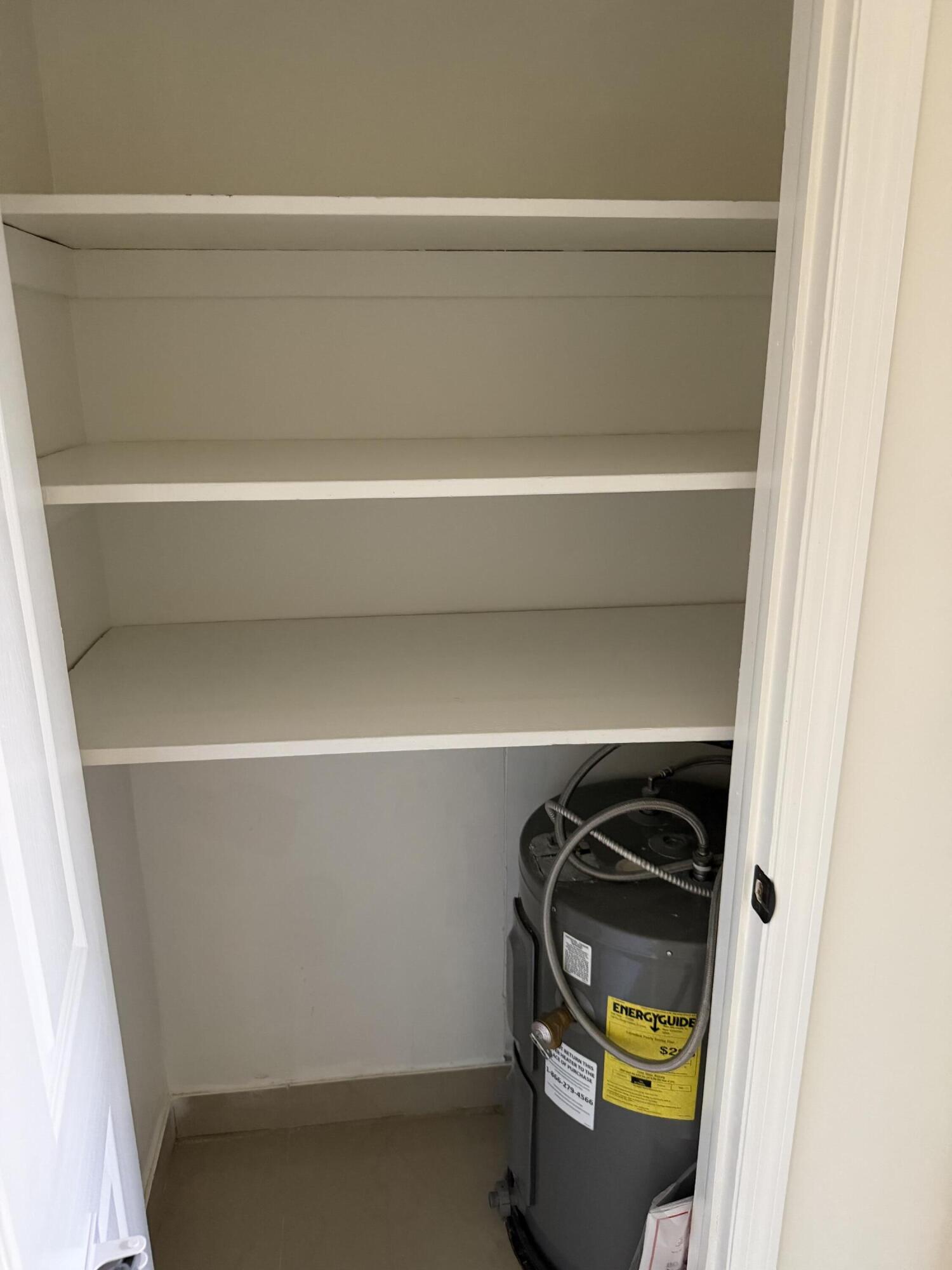 ELEVEN ELEVEN CONDO - Residential Lease