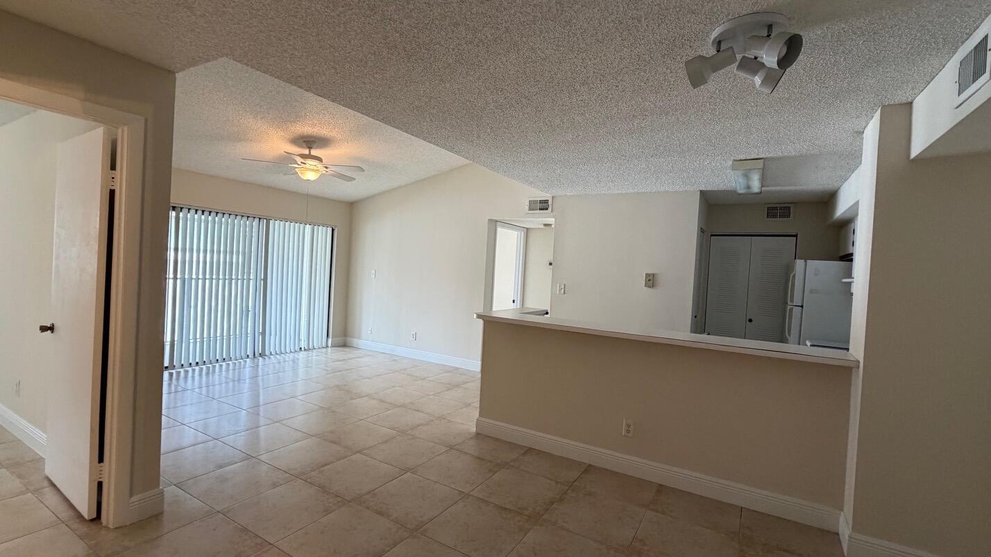 520 S Park Road 22-12