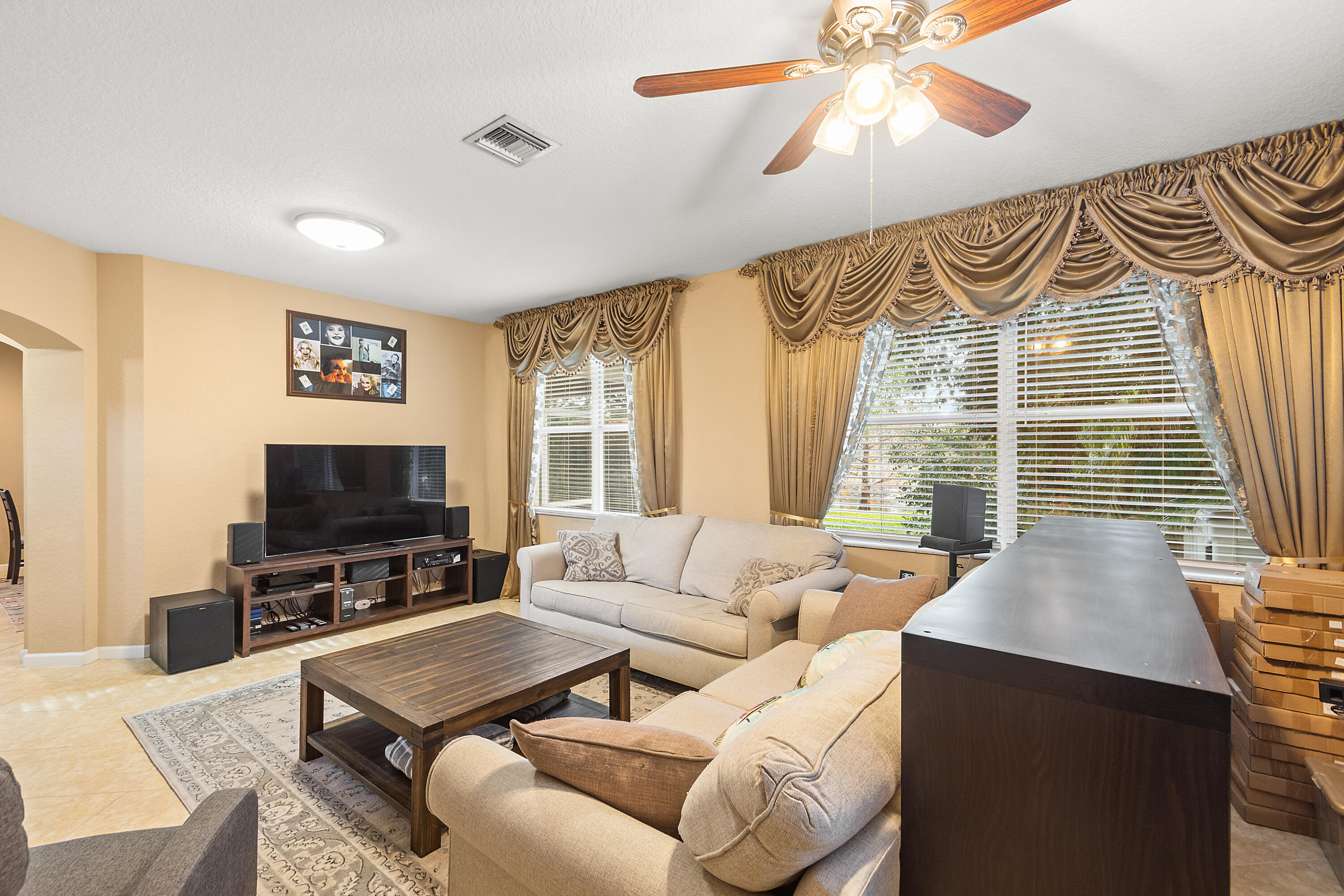 HIGHLANDS RESERVE - Residential