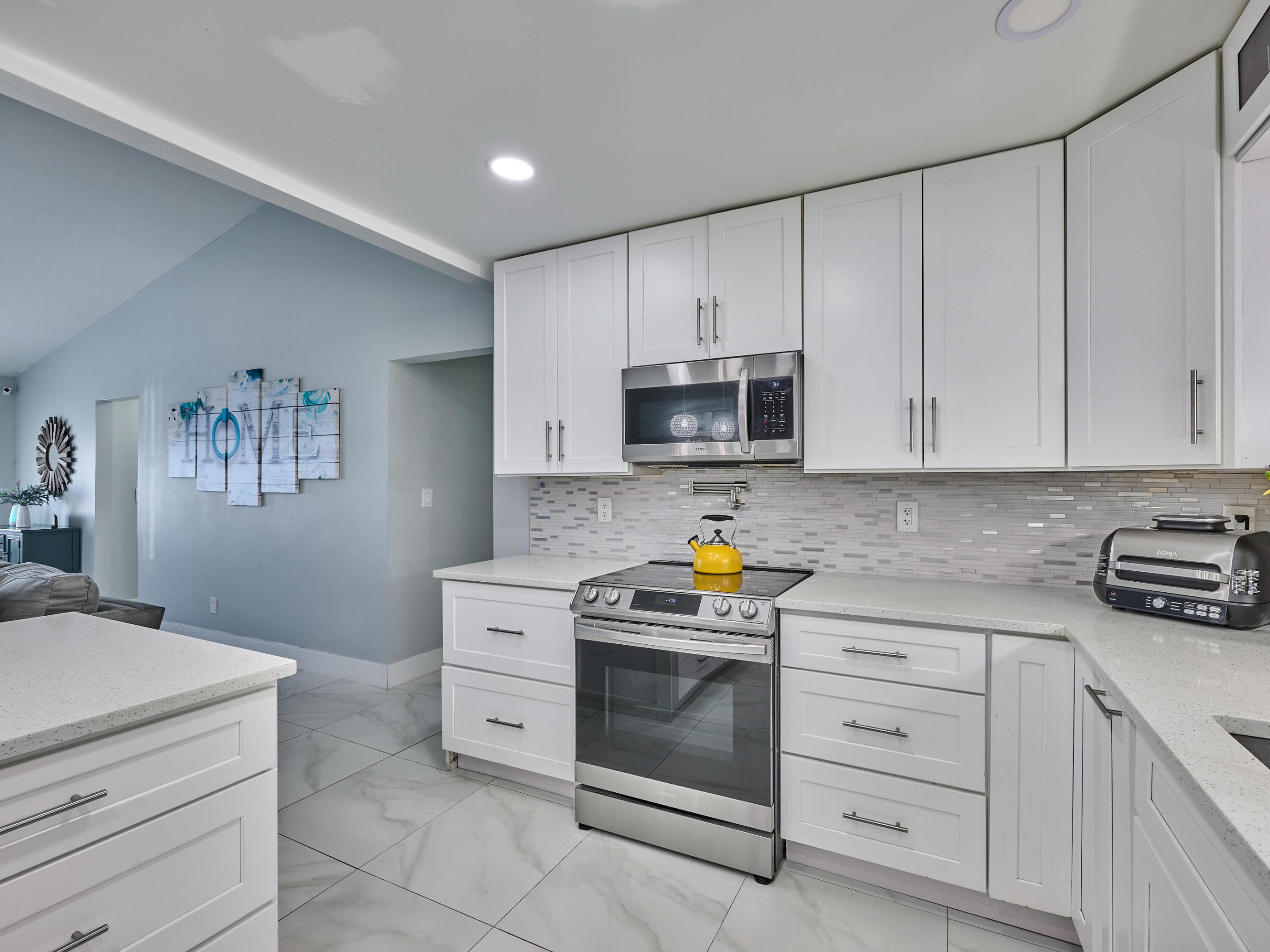 SANDALFOOT COVE SEC 7 AND 8 - Residential