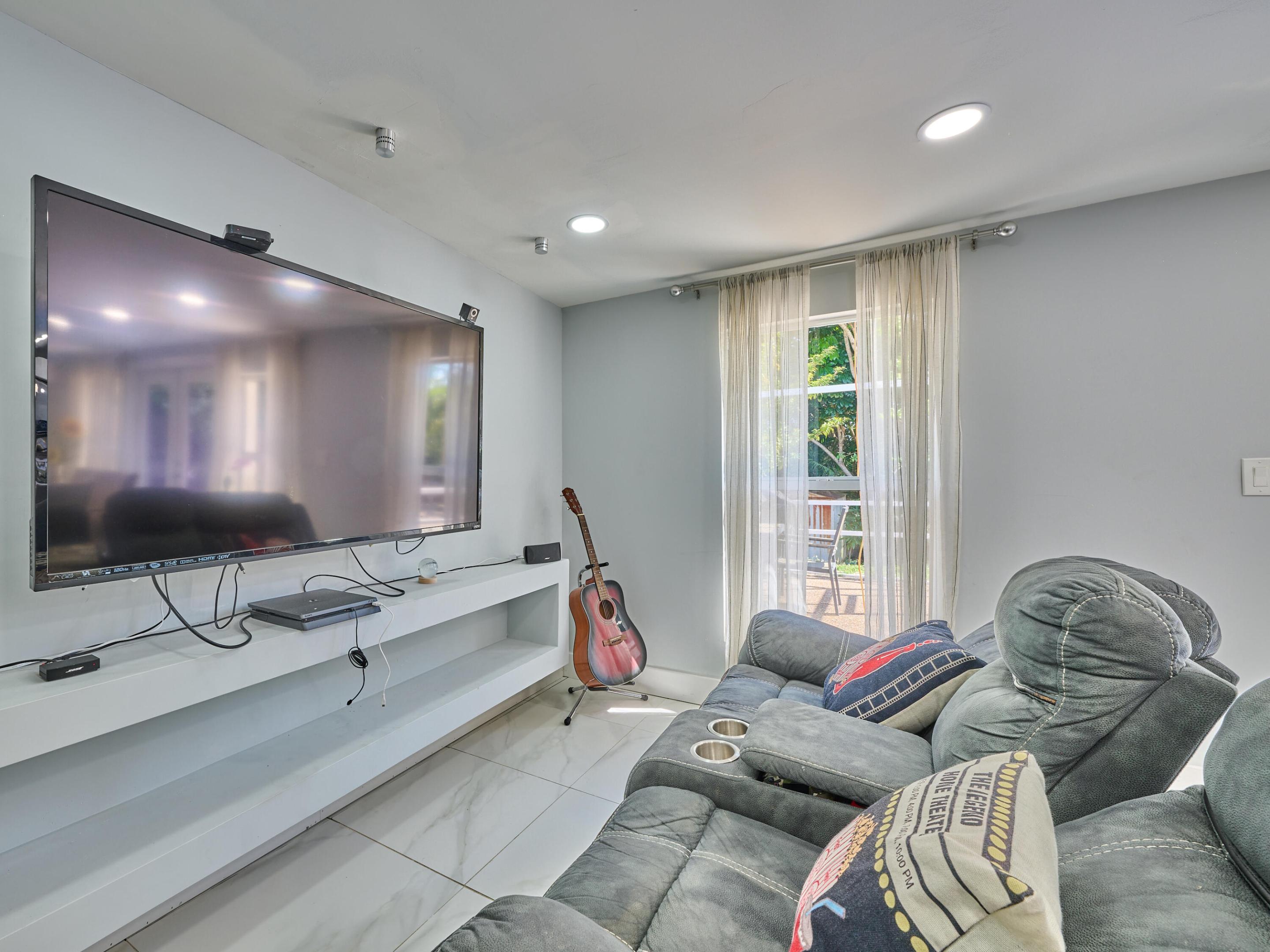 SANDALFOOT COVE SEC 7 AND 8 - Residential