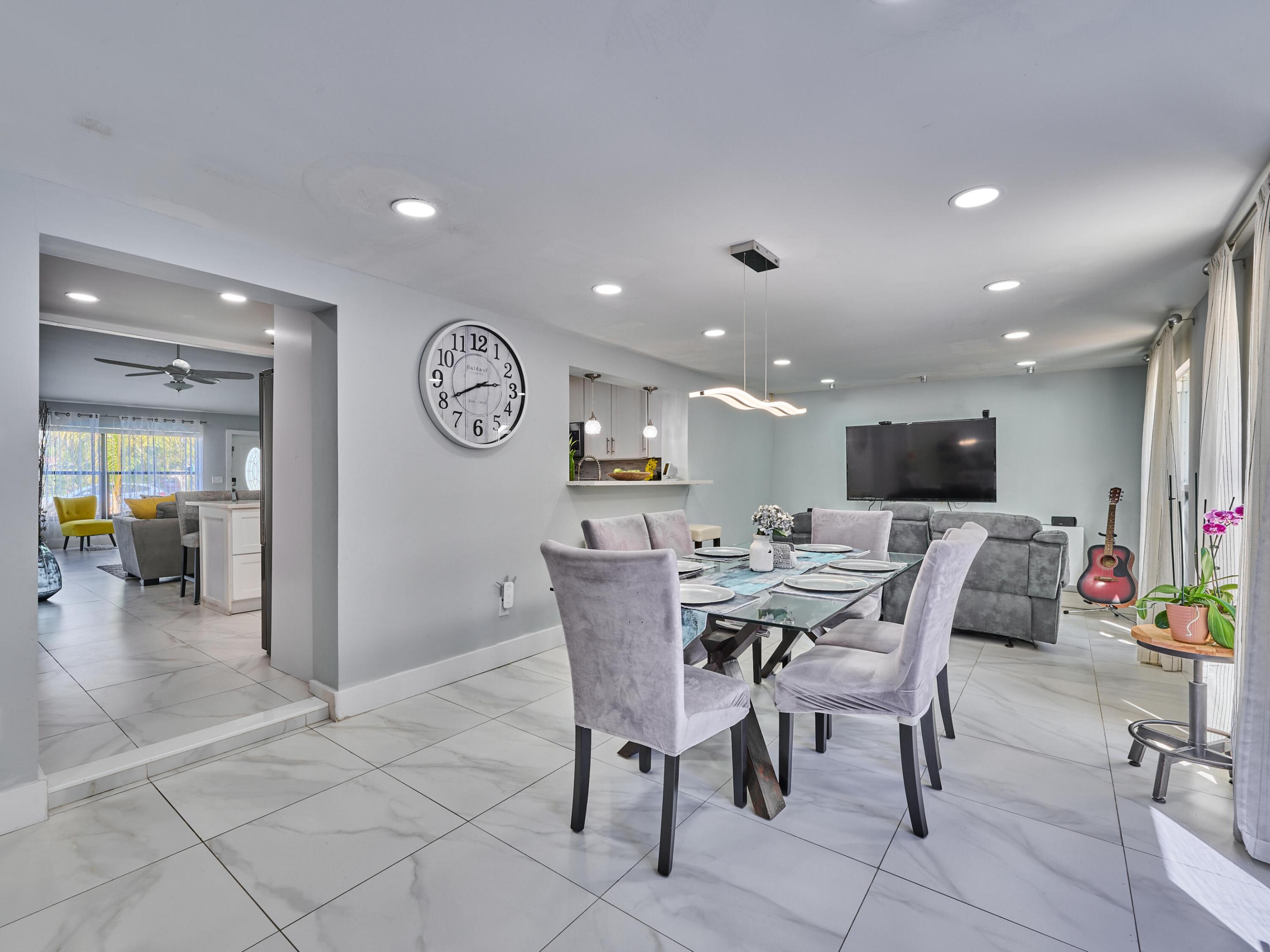 SANDALFOOT COVE SEC 7 AND 8 - Residential