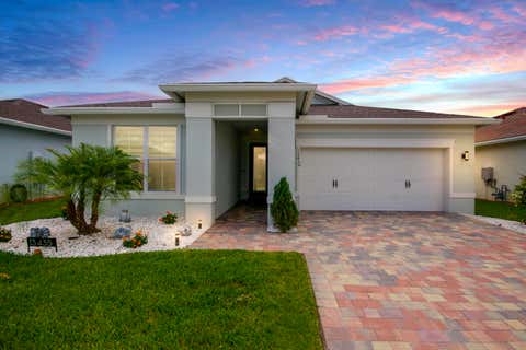 Photo of 13435 SW Vermillion Circle, Port Saint Lucie, FL 34987 (MLS # B26042104)