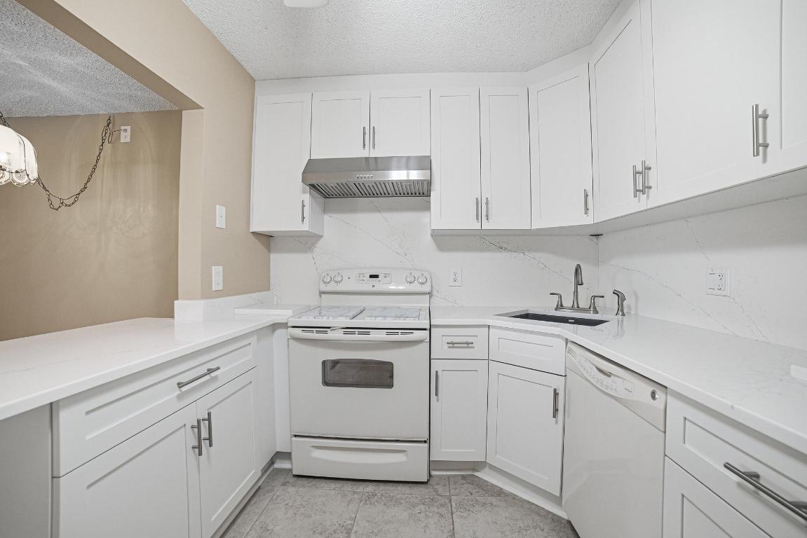 PINE RIDGE SOUTH I CONDO - Residential