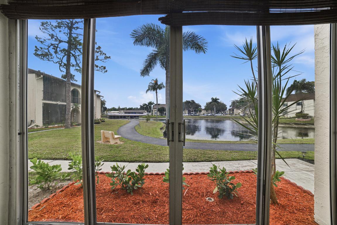 PINE RIDGE SOUTH I CONDO - Residential