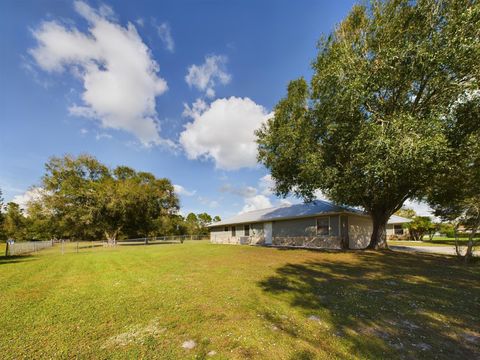 A home in Okeechobee