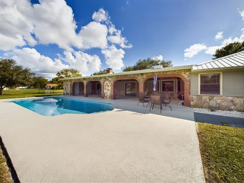 A home in Okeechobee