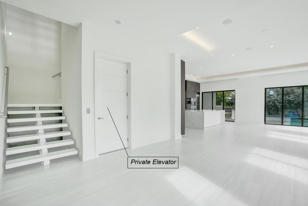 SILVER SHORES SEC OF LAUDERDALE - Residential