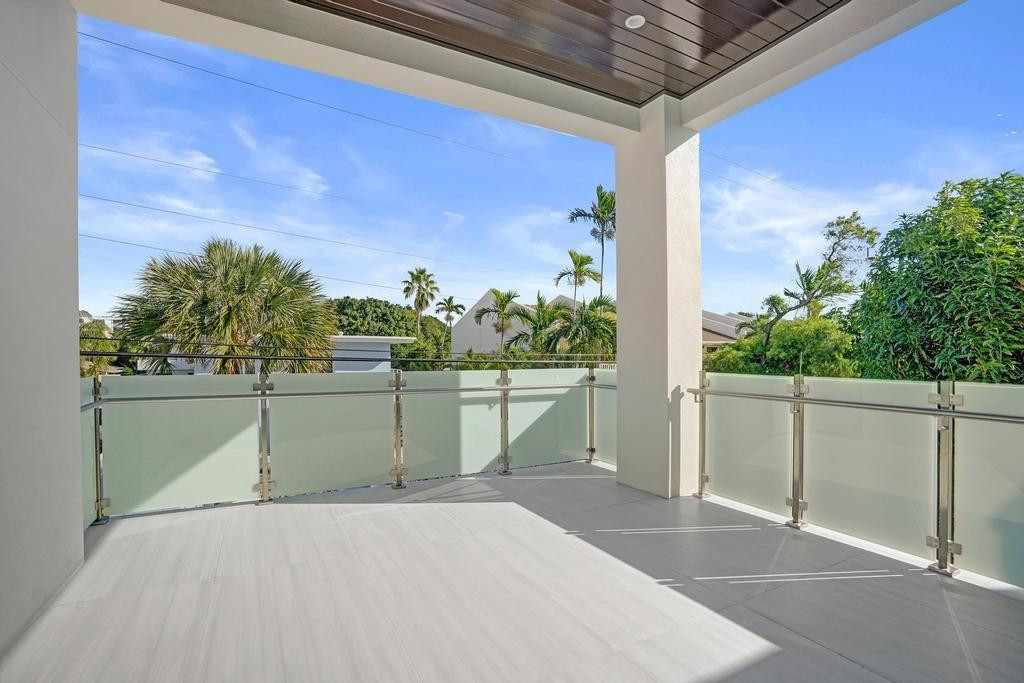 SILVER SHORES SEC OF LAUDERDALE - Residential