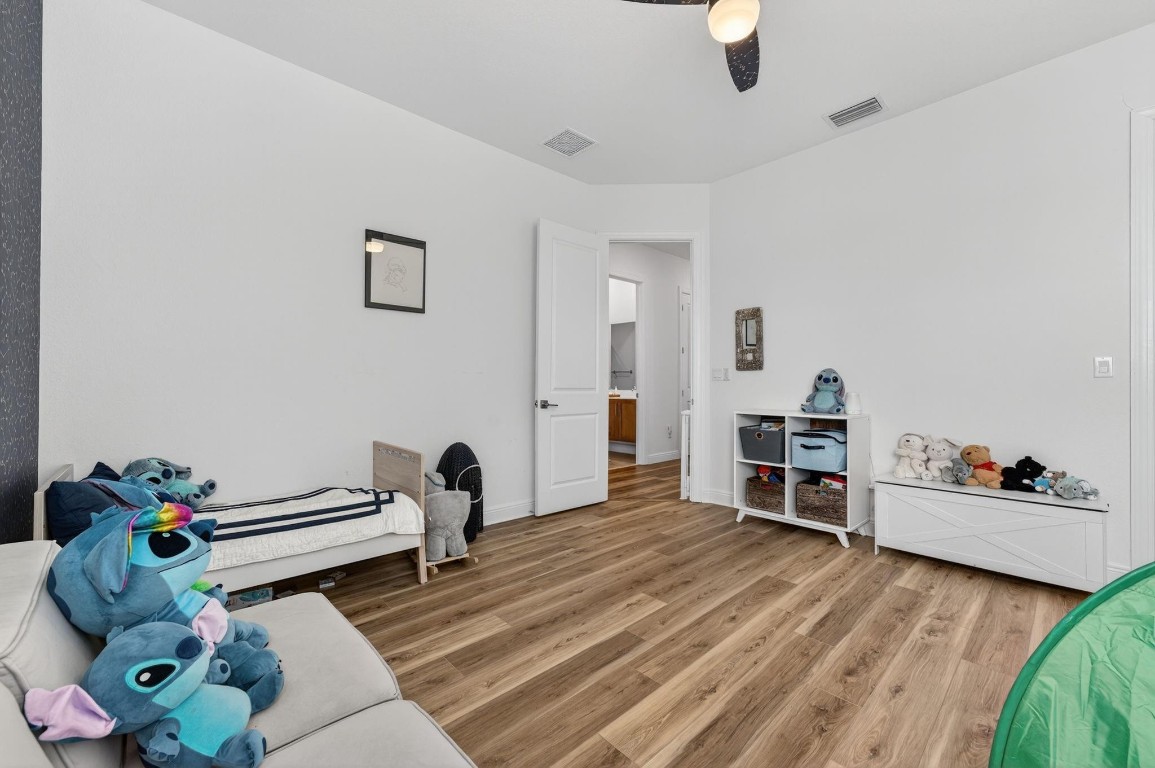 Parkland Bay 183-49 B - Residential