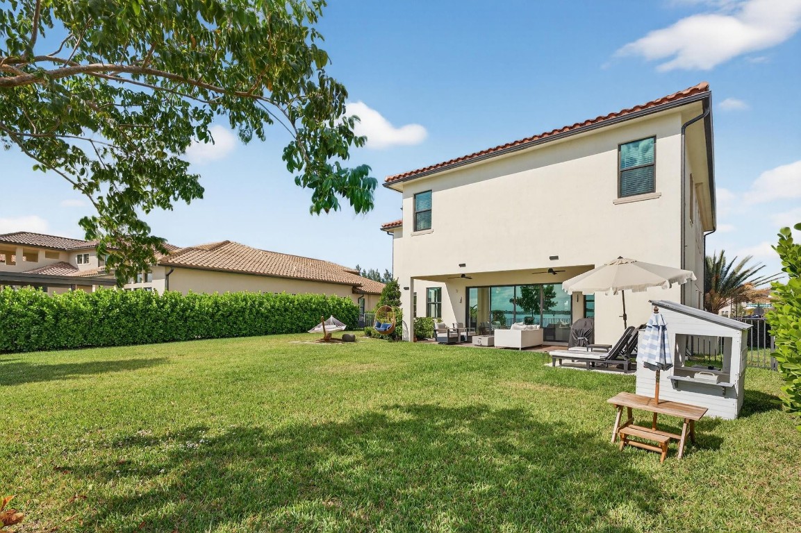 Parkland Bay 183-49 B - Residential