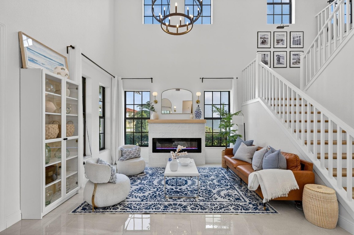 Parkland Bay 183-49 B - Residential