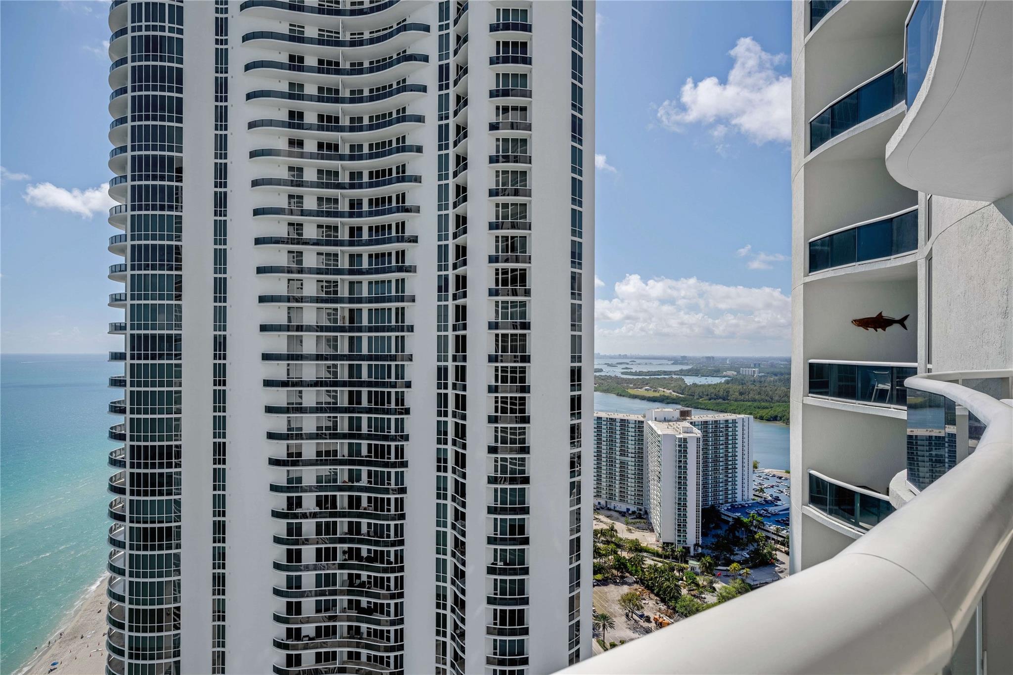 Trump Tower 1 - Residential