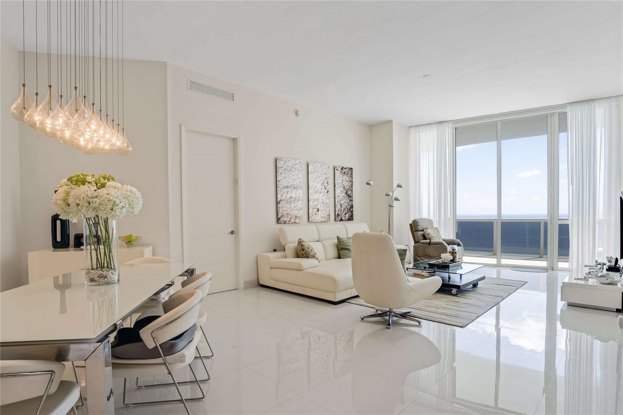 Trump Tower 1 - Residential