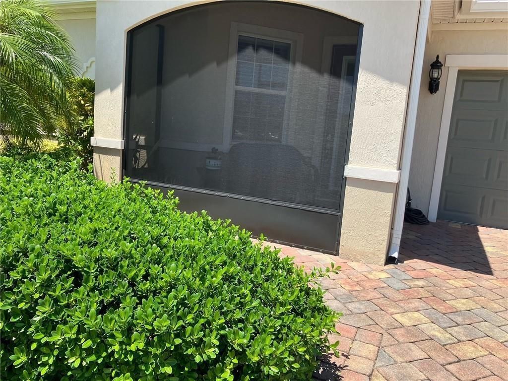 Photo of 1041 Normandie Way, Vero Beach, FL 32960 (MLS # B26019288)