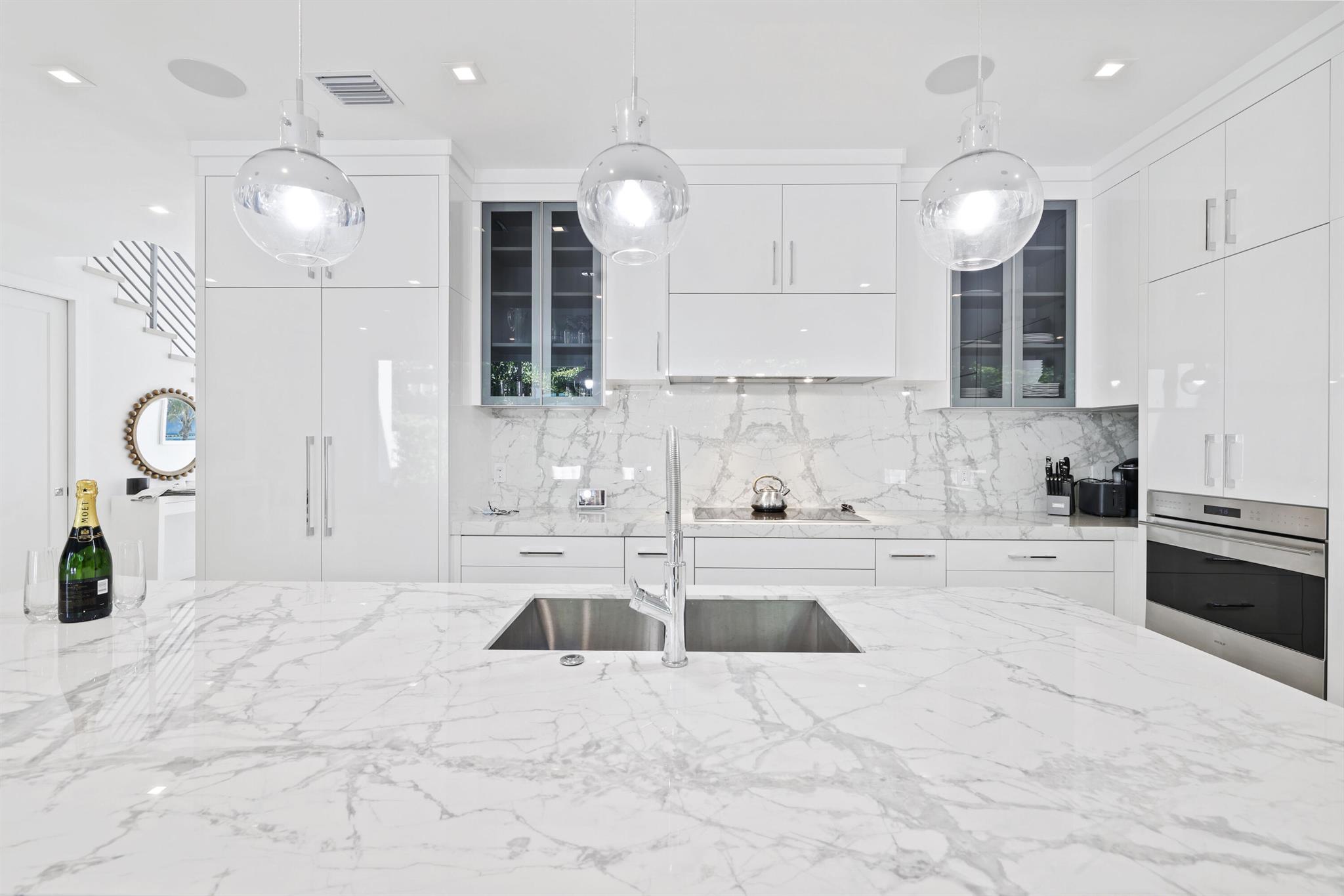 DELRAY TOWN OF - Residential Lease
