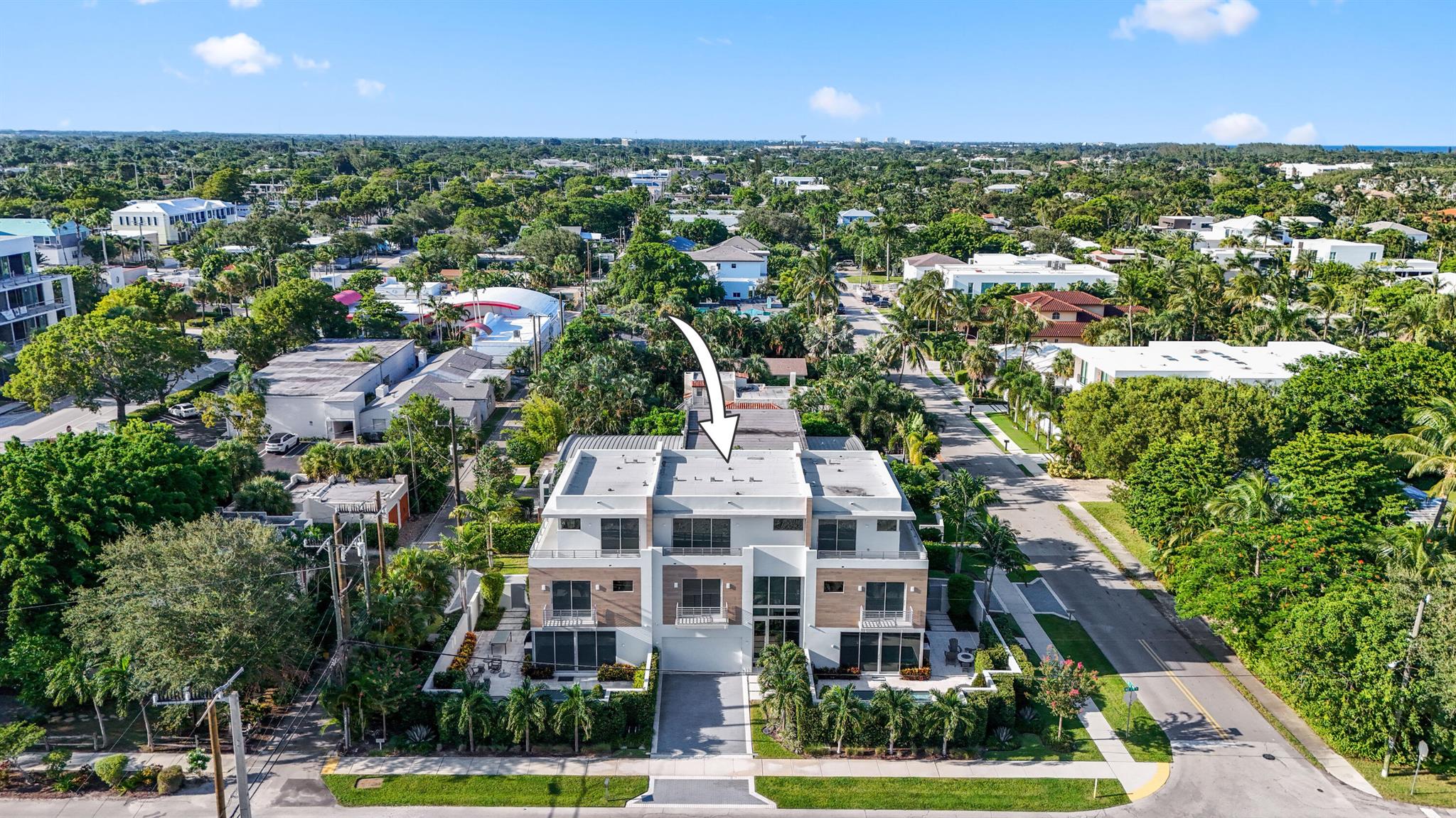 DELRAY TOWN OF - Residential Lease