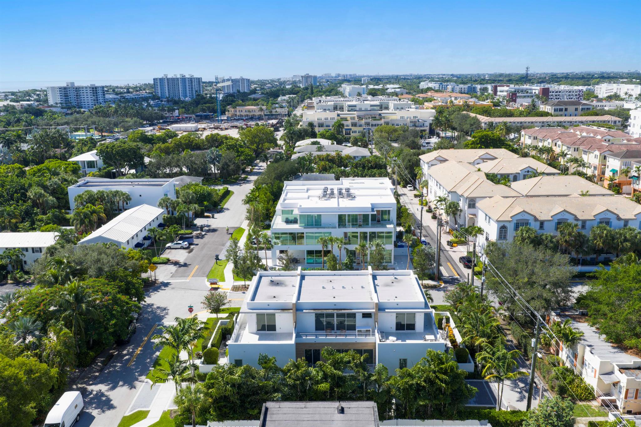DELRAY TOWN OF - Residential Lease