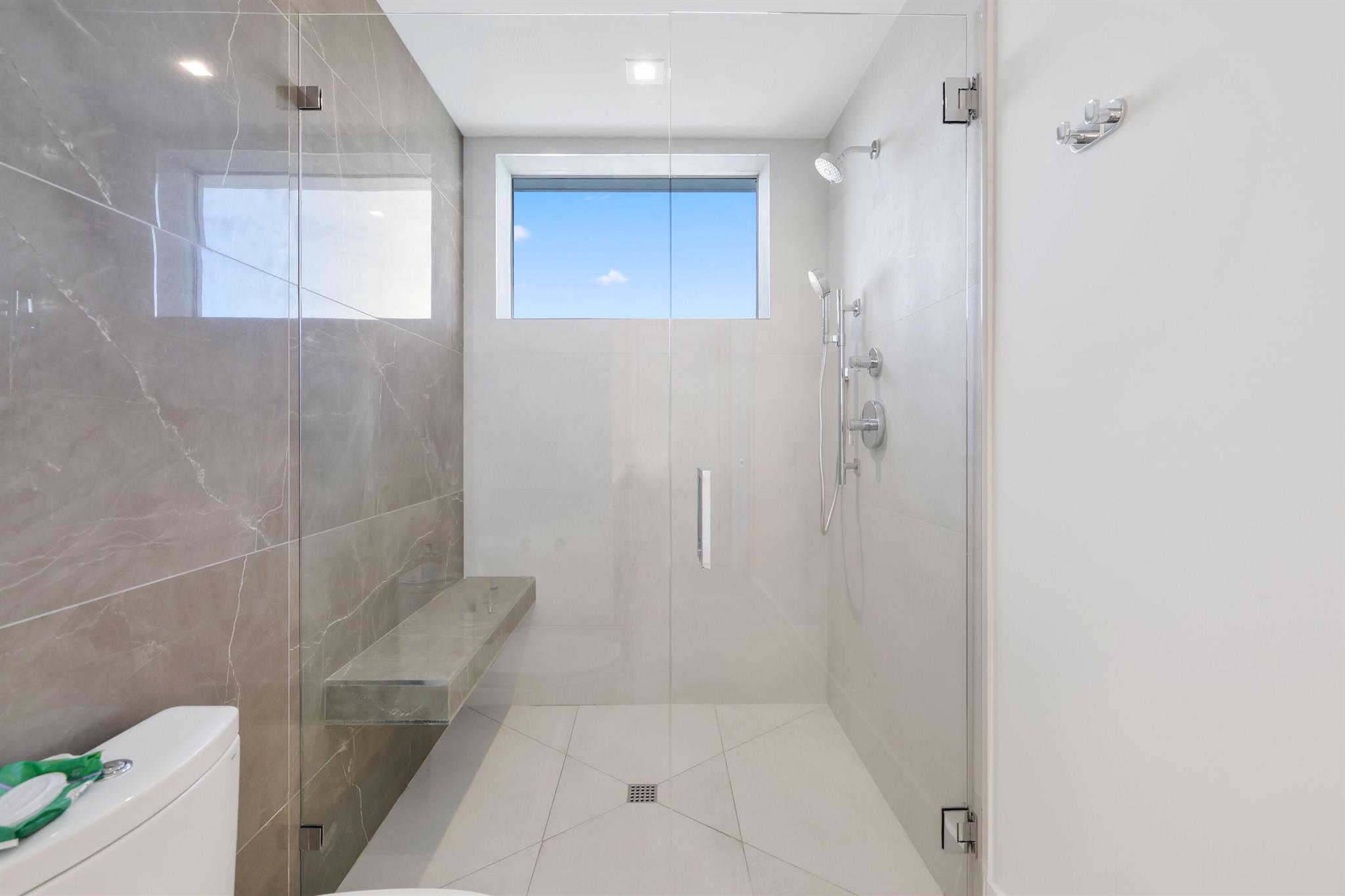 DELRAY TOWN OF - Residential Lease